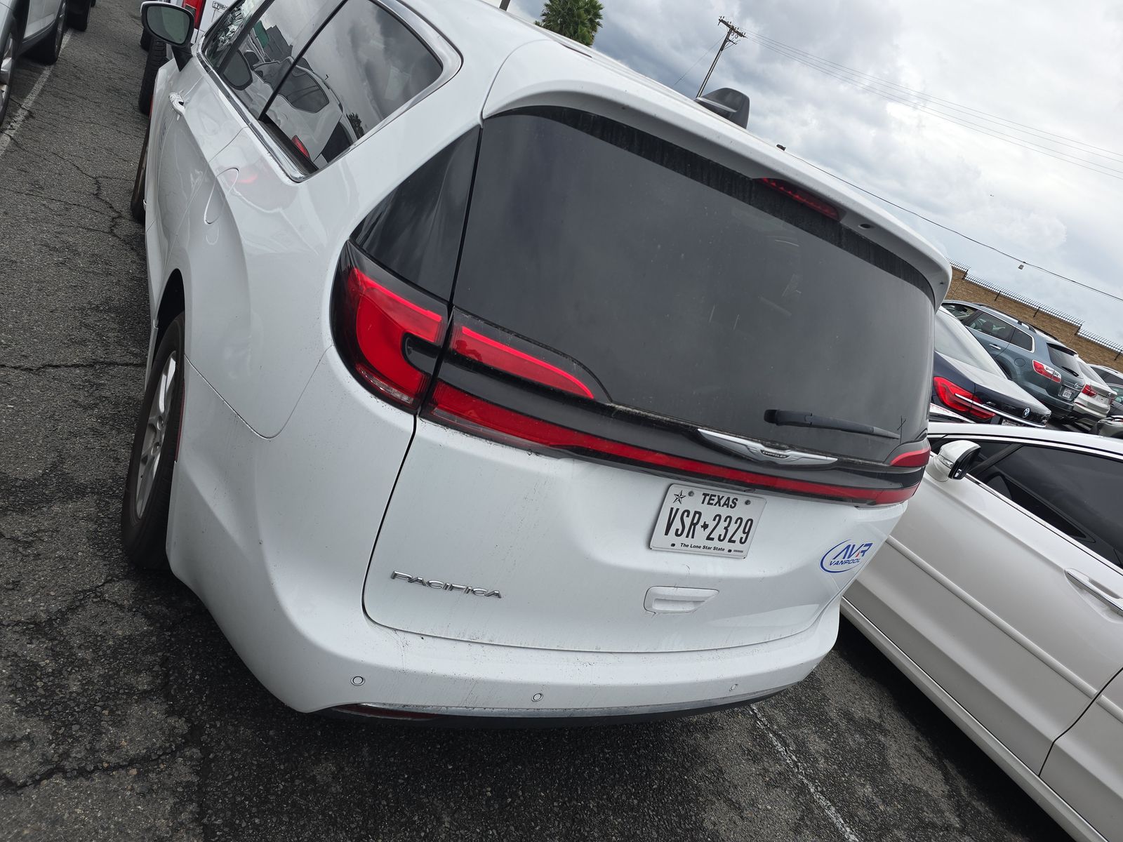 2023 Chrysler Pacifica Touring L FWD