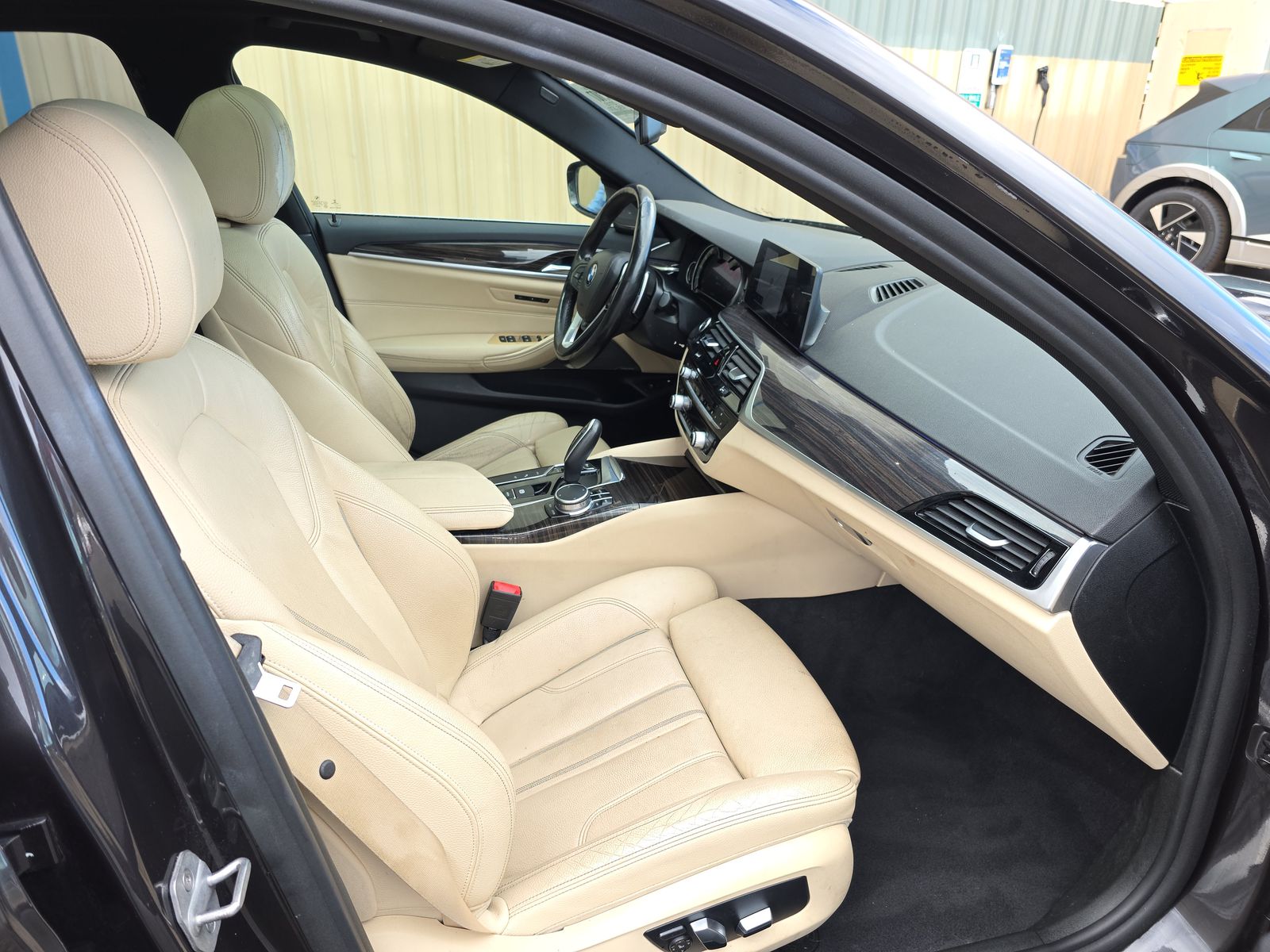 2018 BMW 5 Series 530e iPerformance RWD