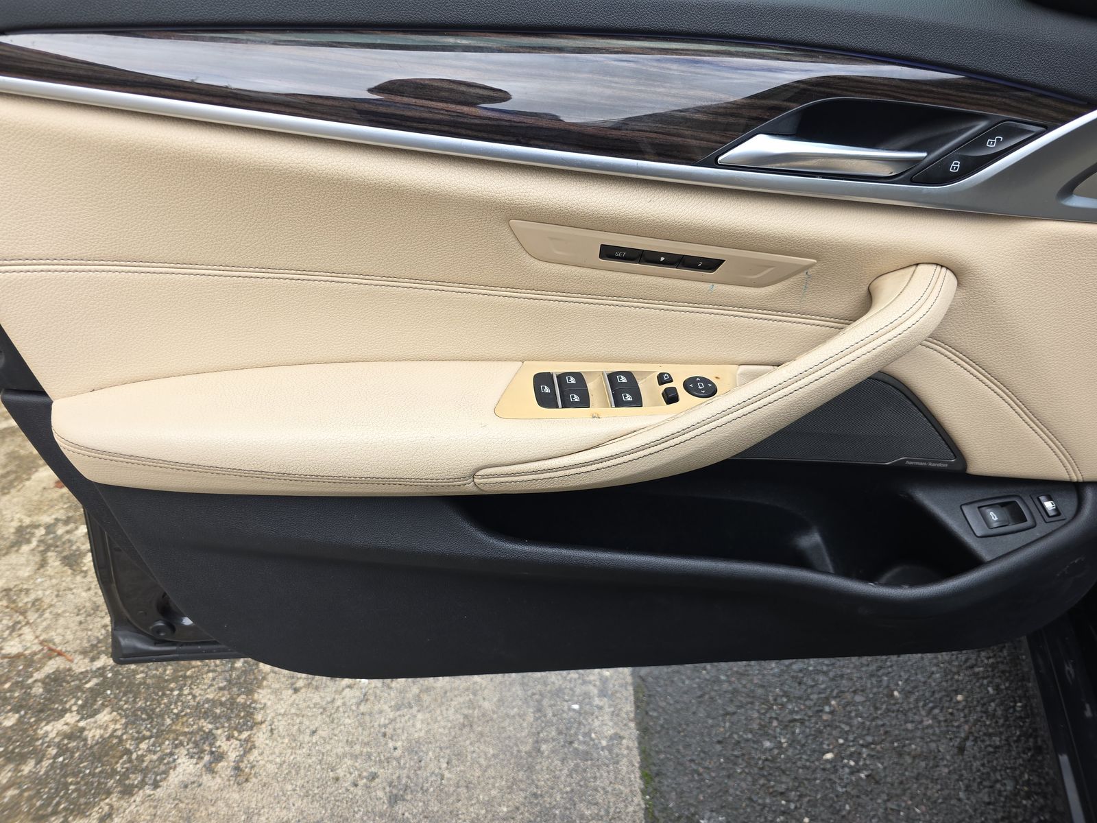 2018 BMW 5 Series 530e iPerformance RWD