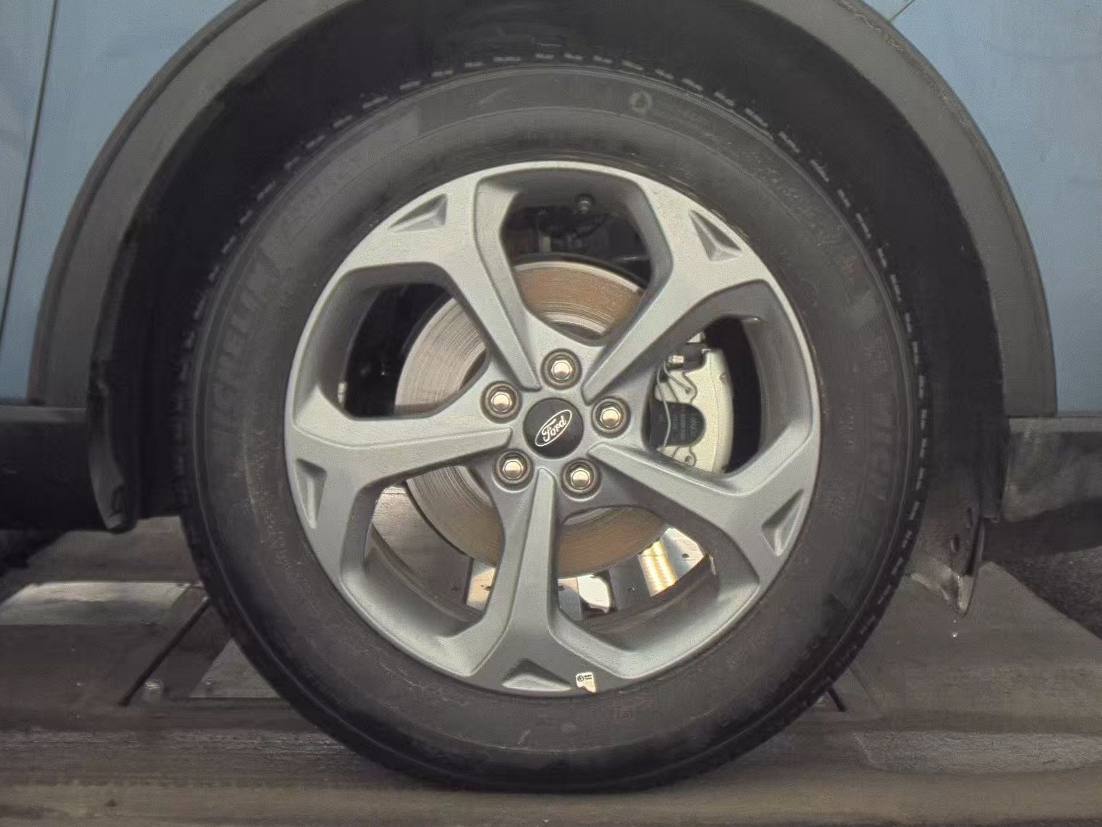 2025 Ford Escape ST-Line FWD