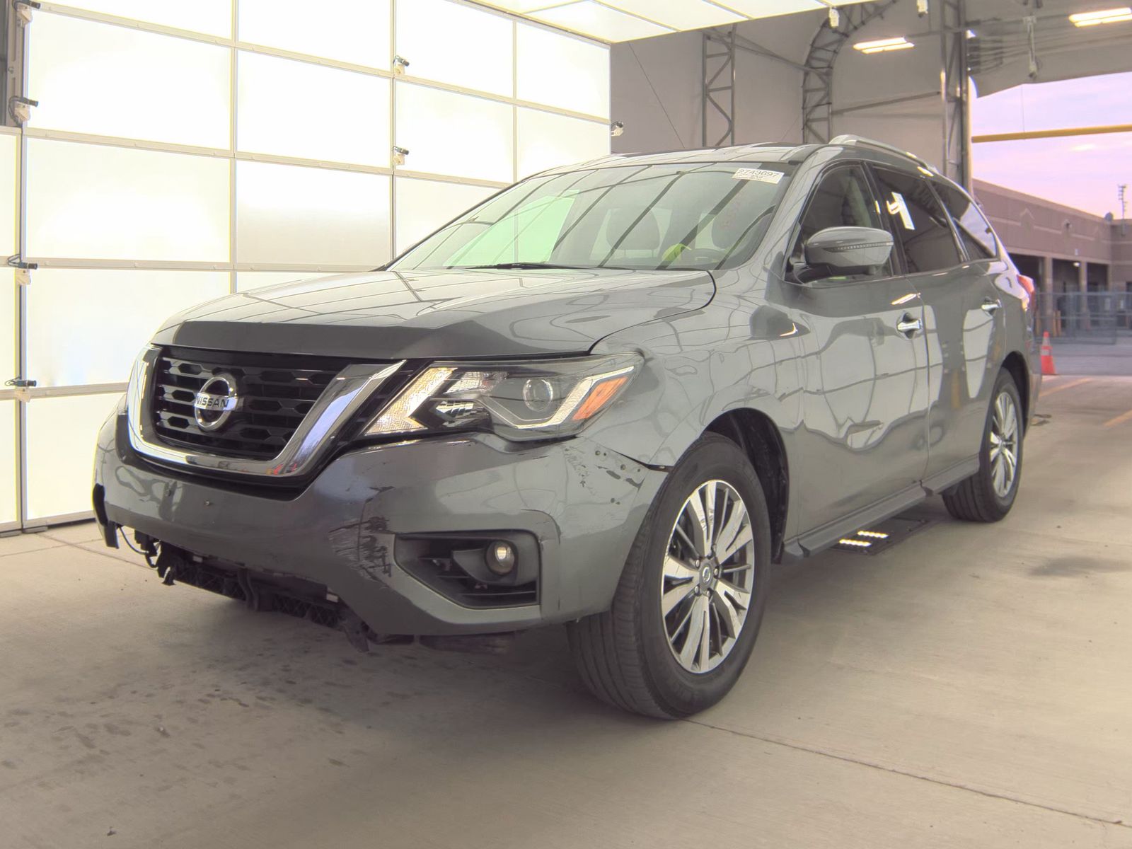 2020 Nissan Pathfinder SL FWD