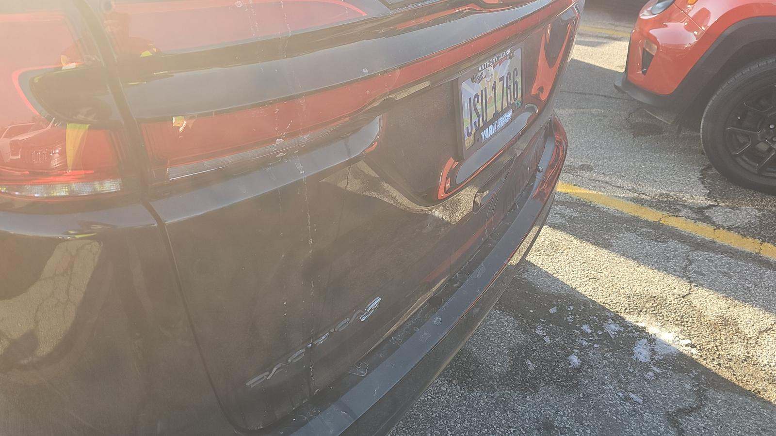 2022 Chrysler Pacifica Limited FWD