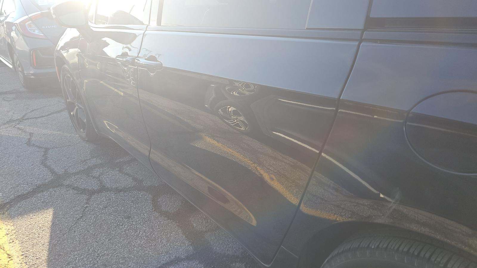 2022 Chrysler Pacifica Limited FWD