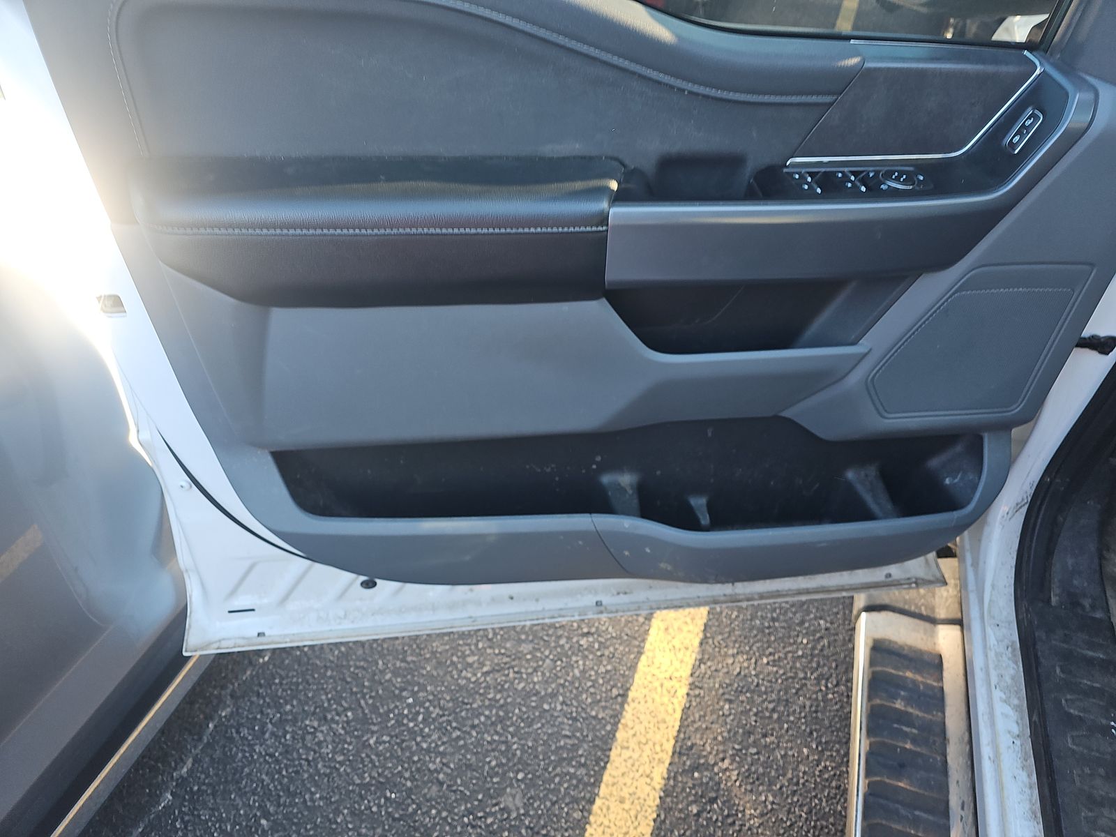 2024 Ford F-150 XLT AWD