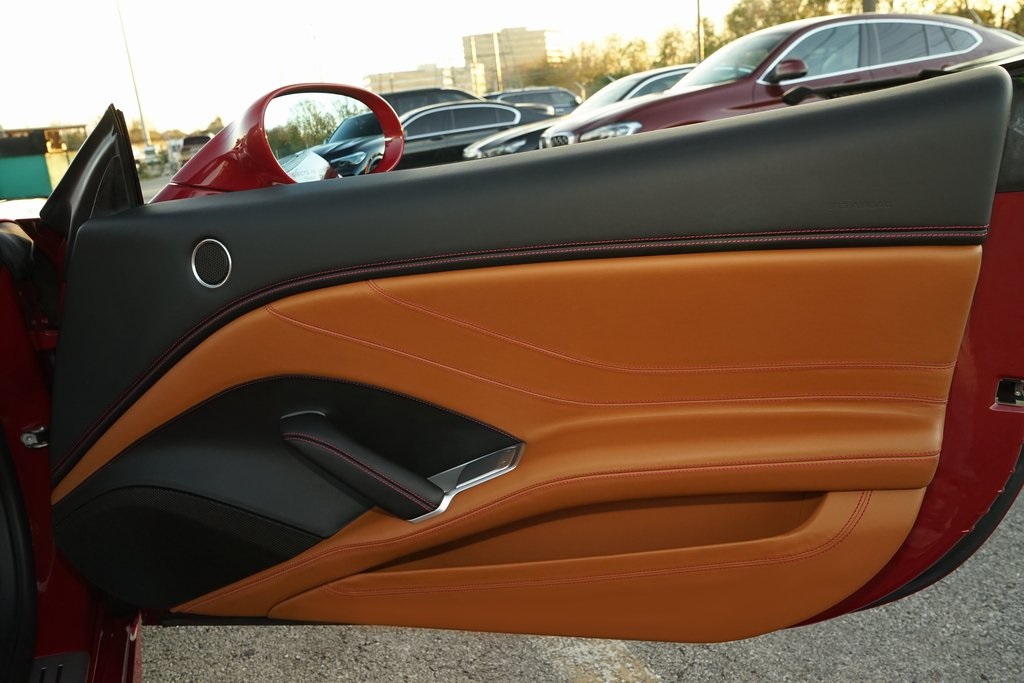 2016 Ferrari California T RWD