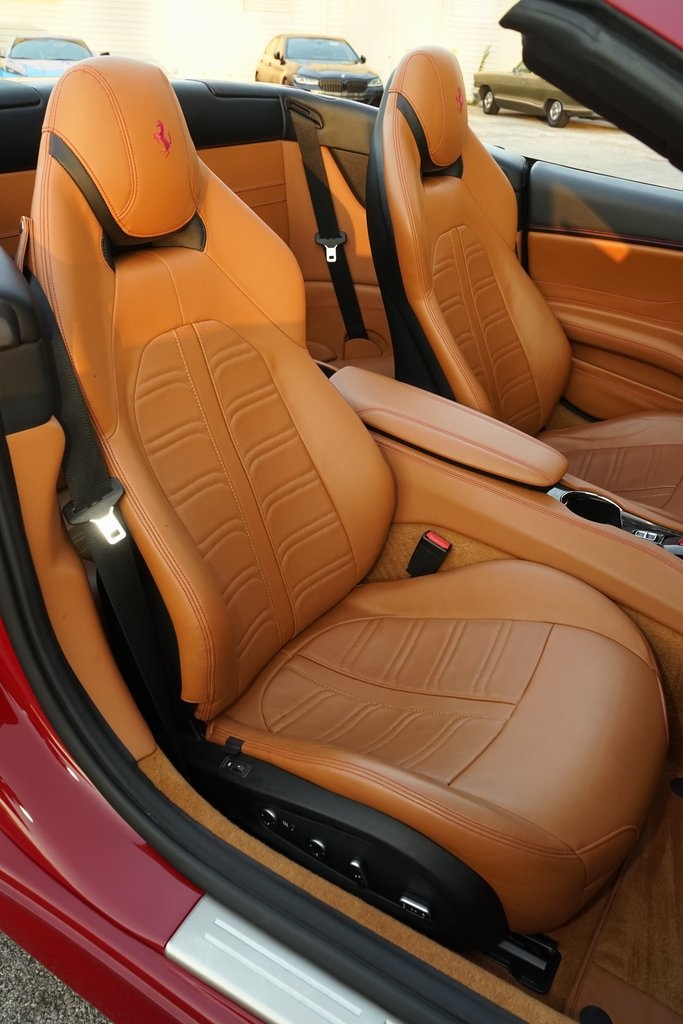 2016 Ferrari California T RWD