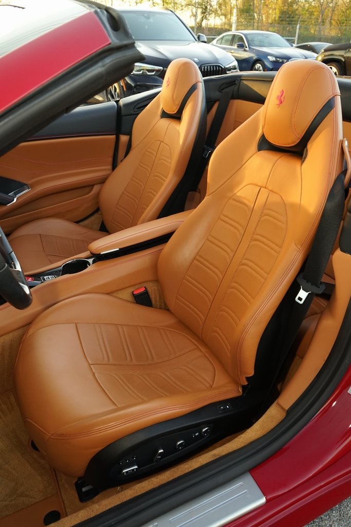 2016 Ferrari California T RWD