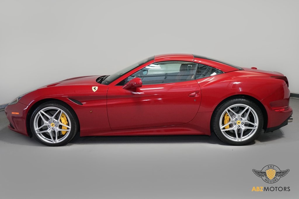 2016 Ferrari California T RWD
