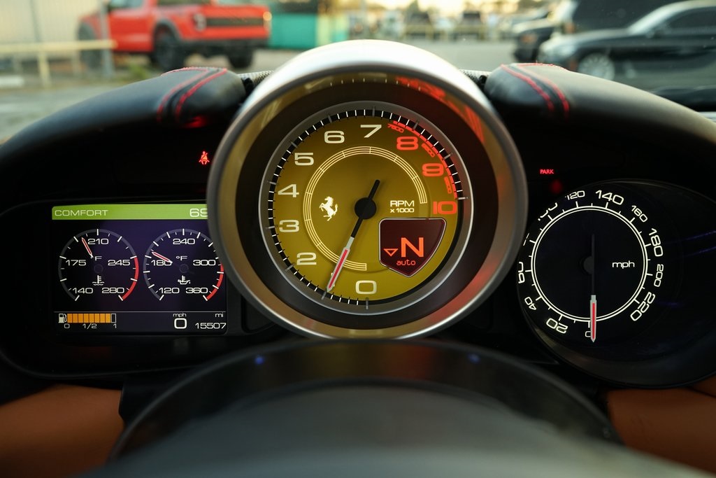 2016 Ferrari California T RWD