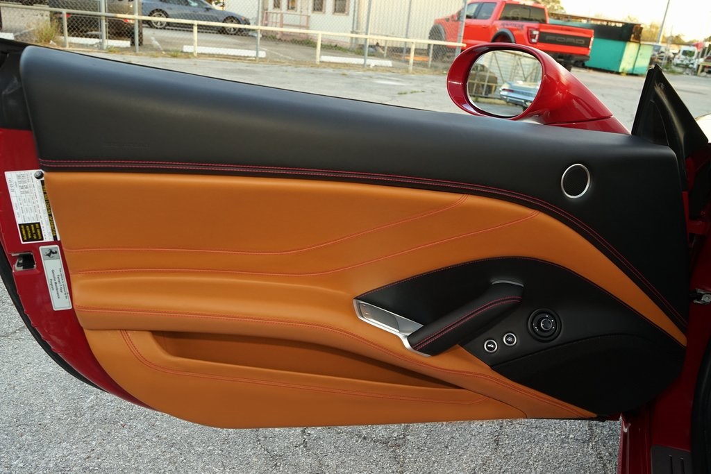 2016 Ferrari California T RWD