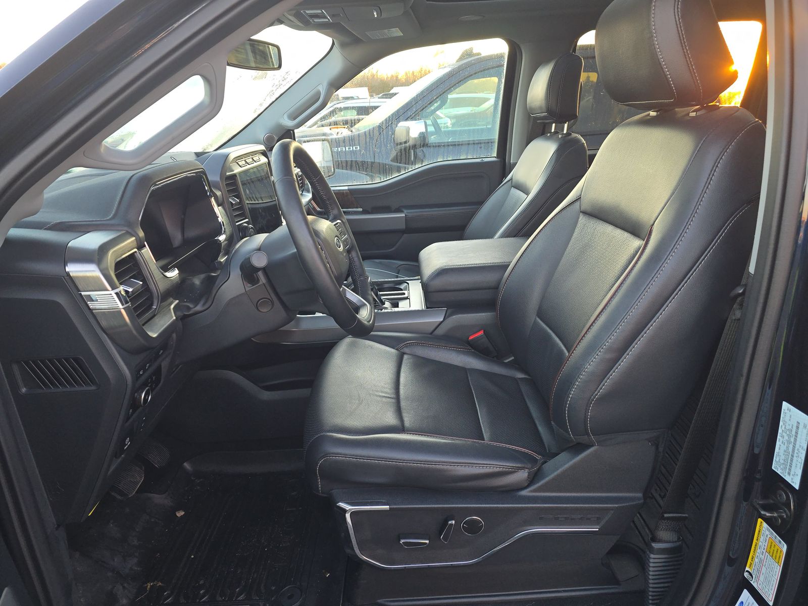 2023 Ford F-150 Hybrid Lariat AWD