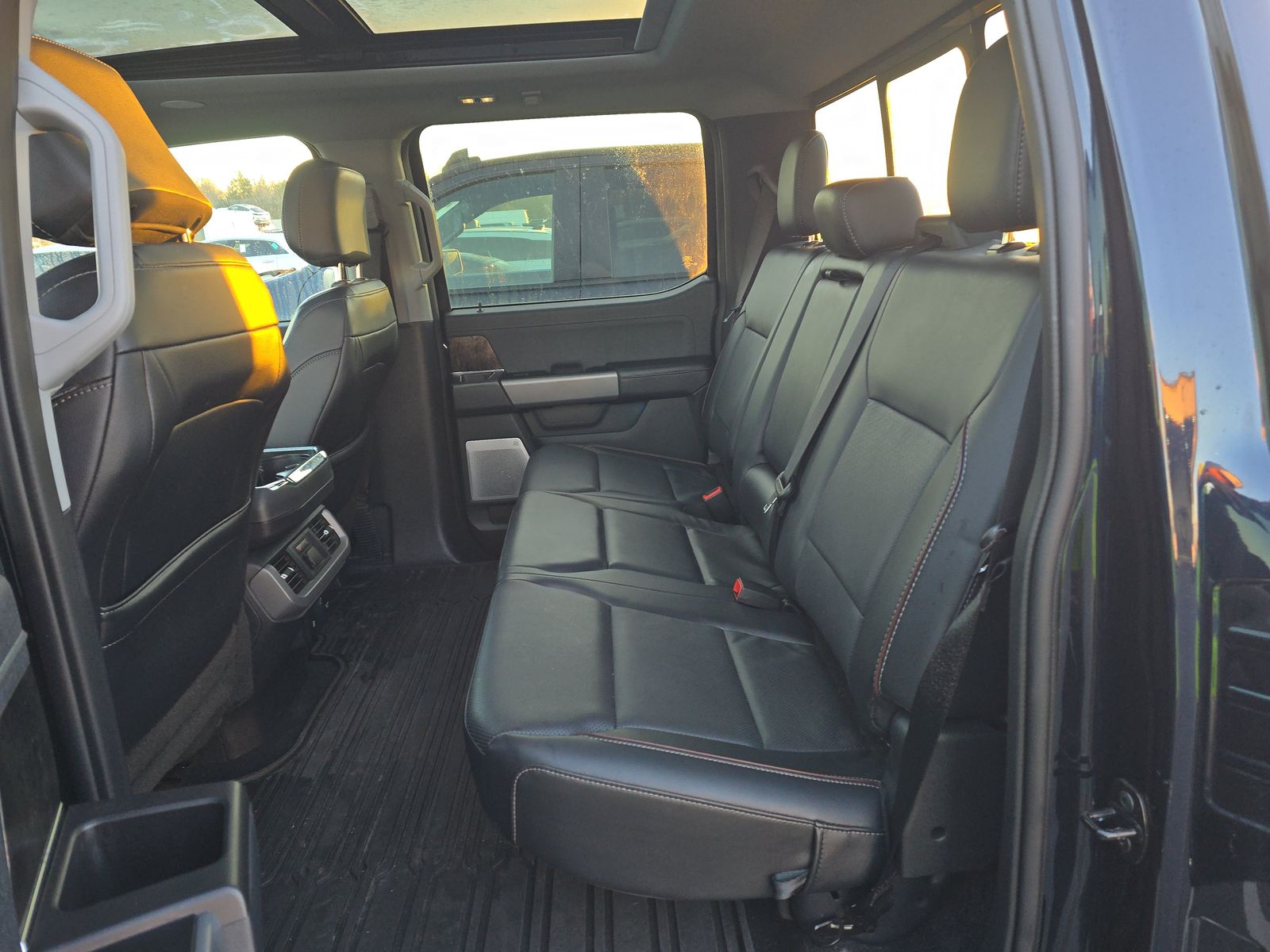 2023 Ford F-150 Hybrid Lariat AWD