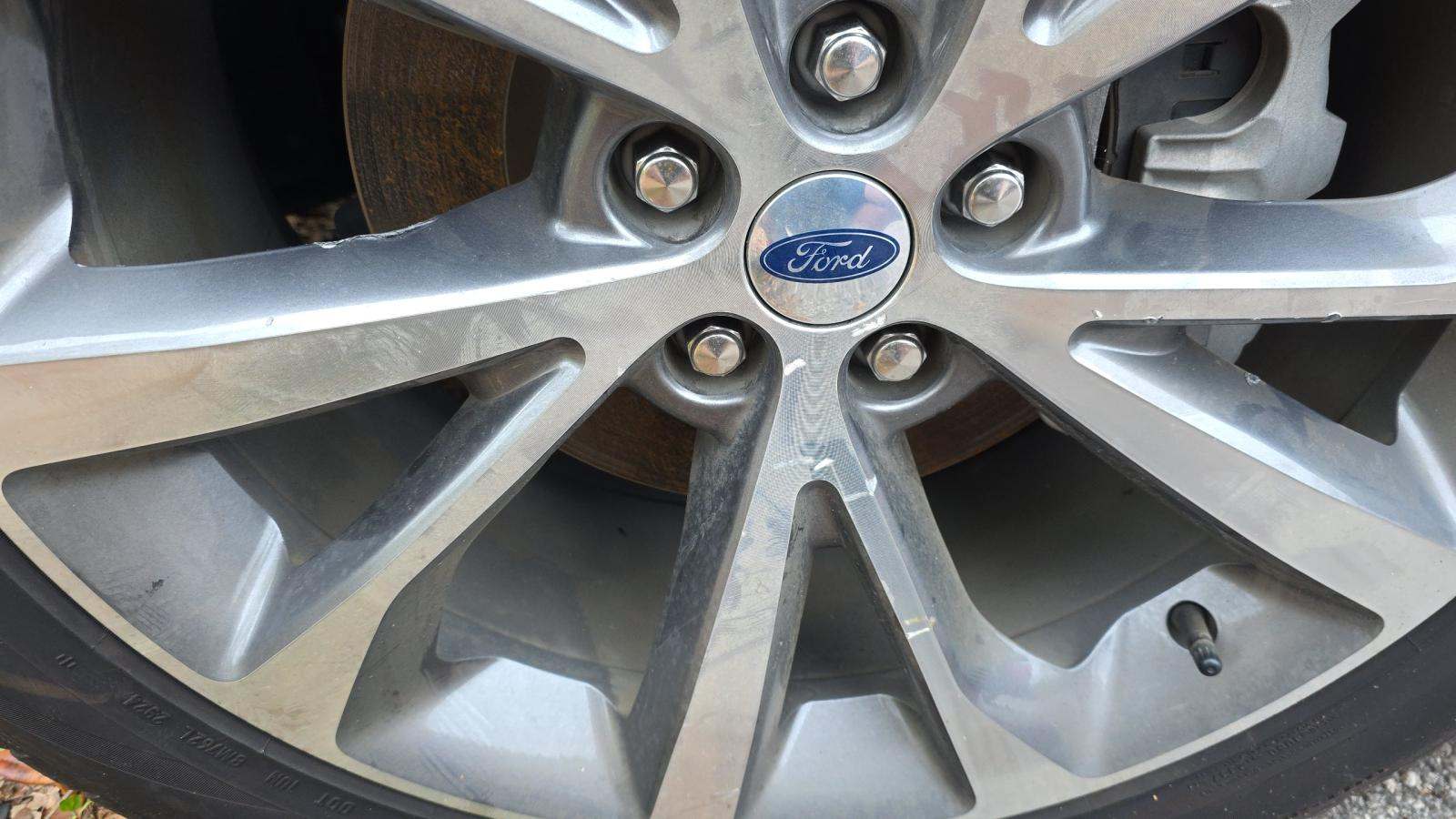 2025 Ford Explorer Platinum FWD