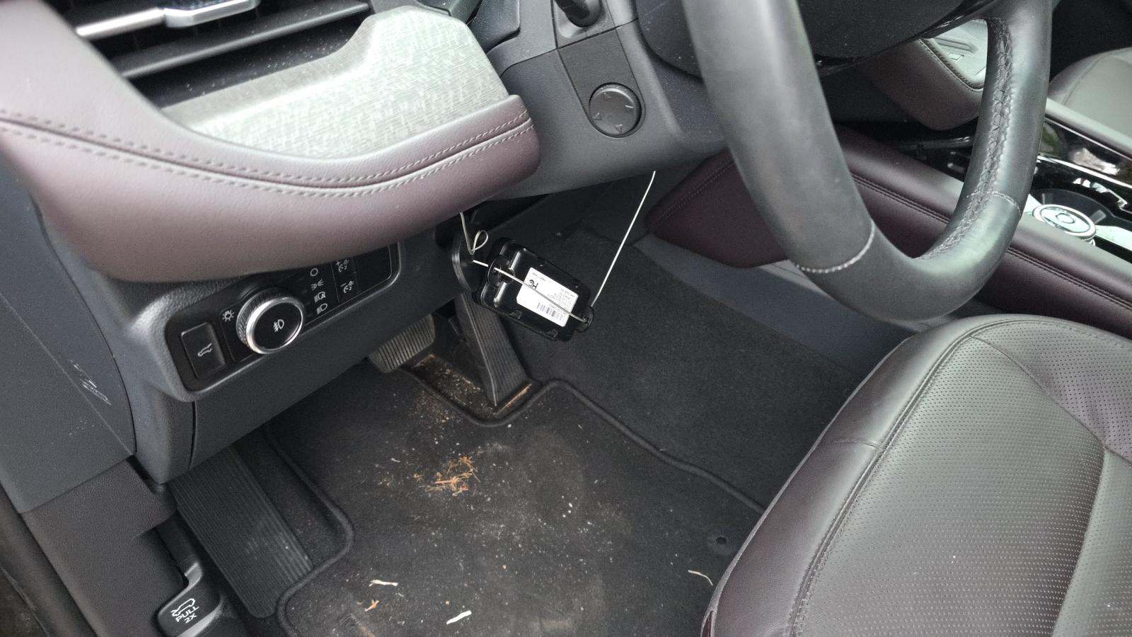 2025 Ford Explorer Platinum FWD