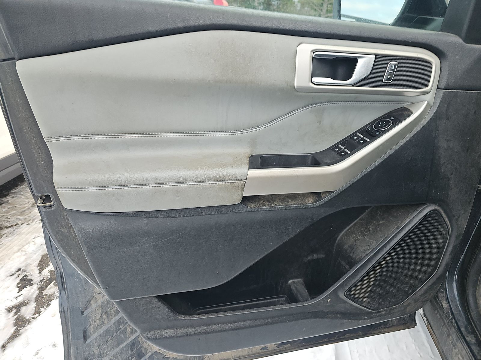 2022 Ford Explorer XLT AWD