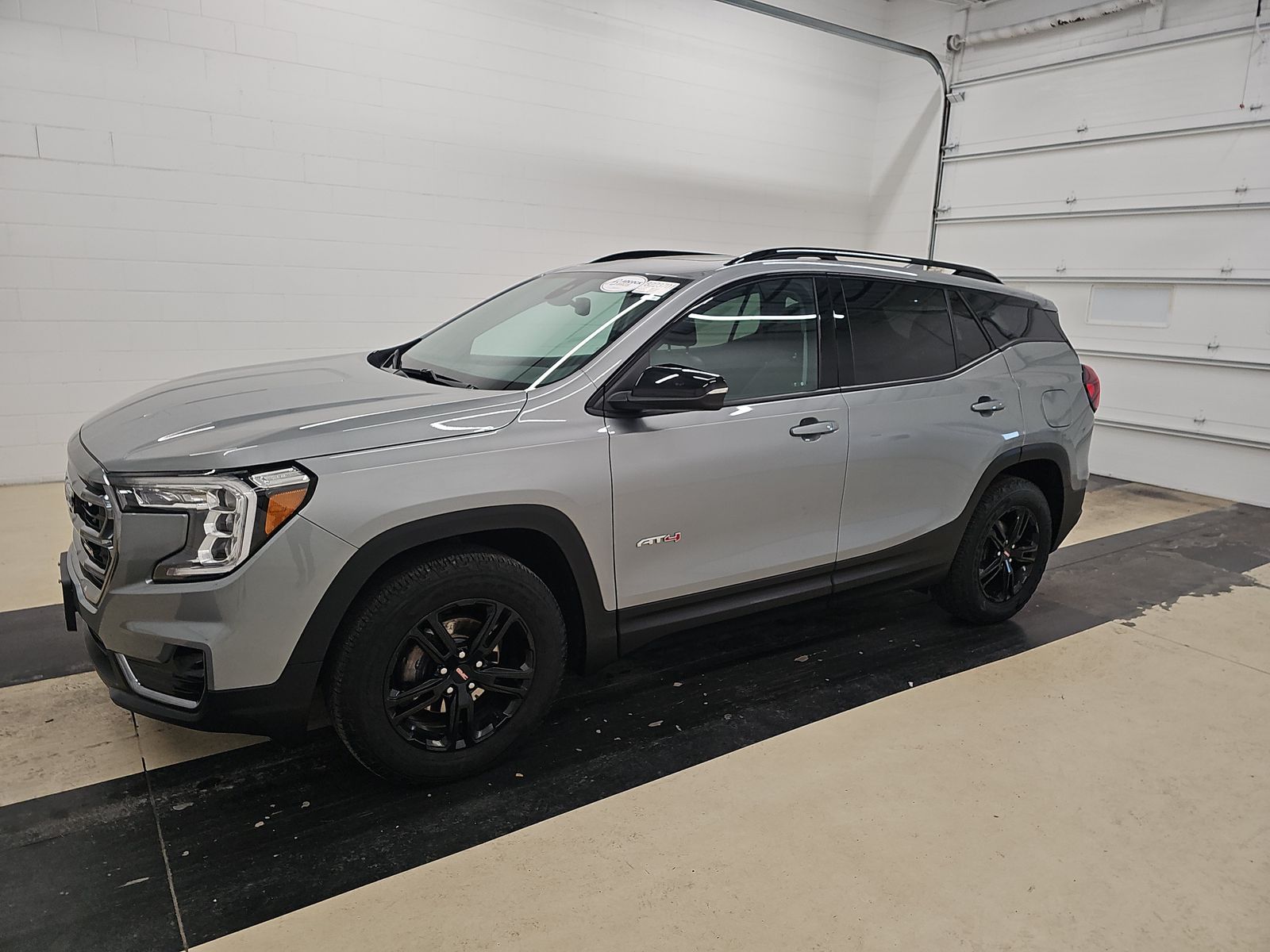 2024 GMC Terrain AT4's photo