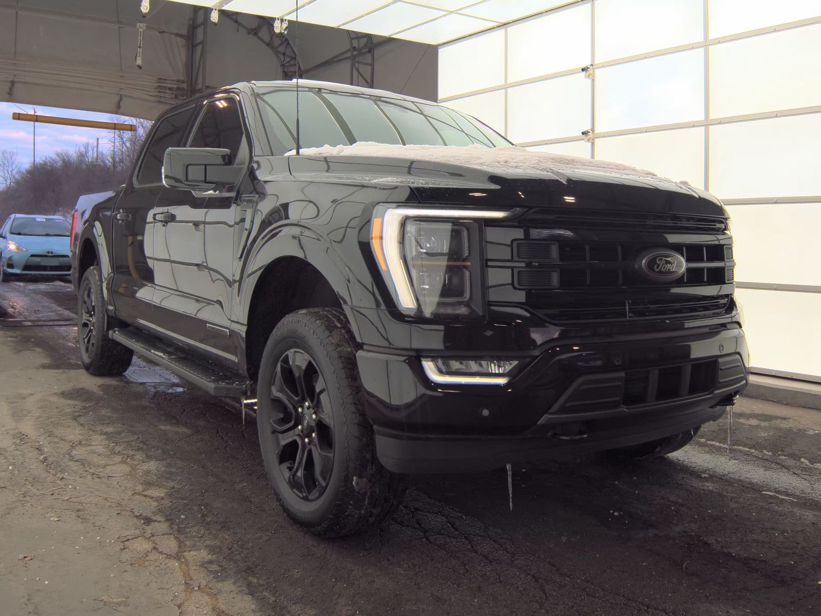 2023 Ford F-150 Hybrid Lariat AWD