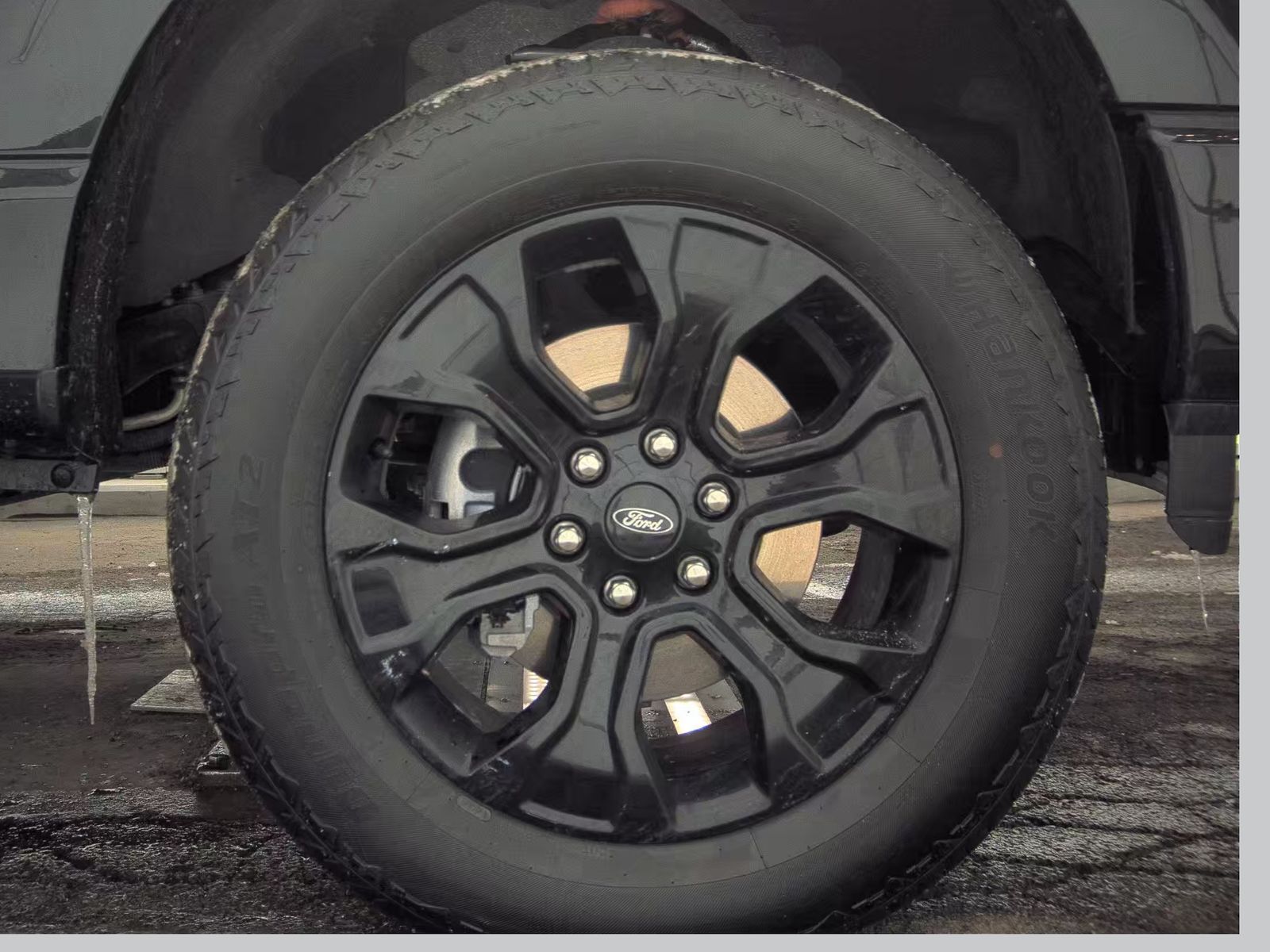 2023 Ford F-150 Hybrid Lariat AWD