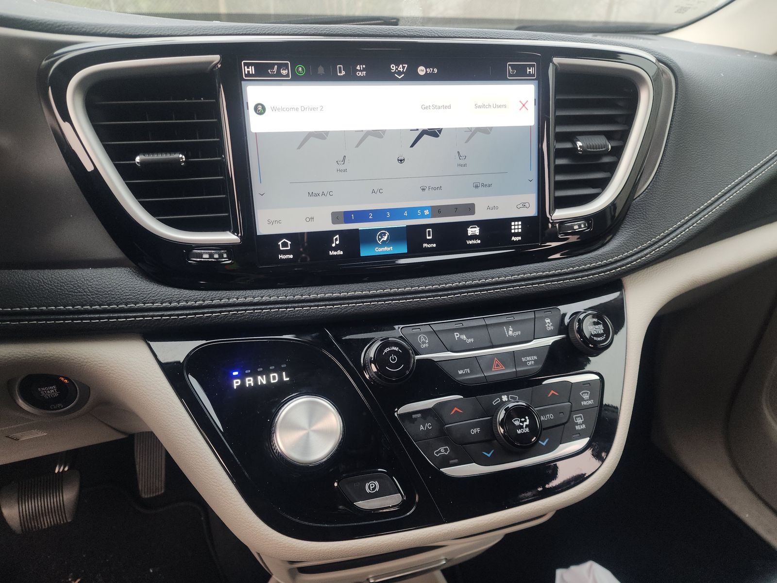 2024 Chrysler Pacifica Touring L AWD