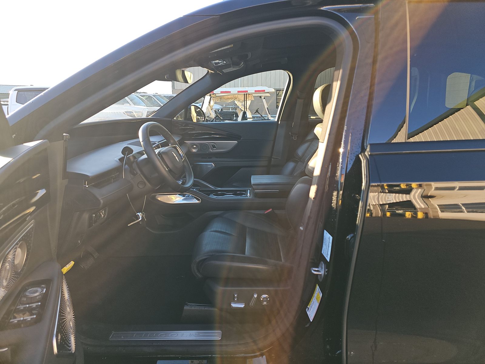 2025 Lincoln Nautilus Reserve AWD