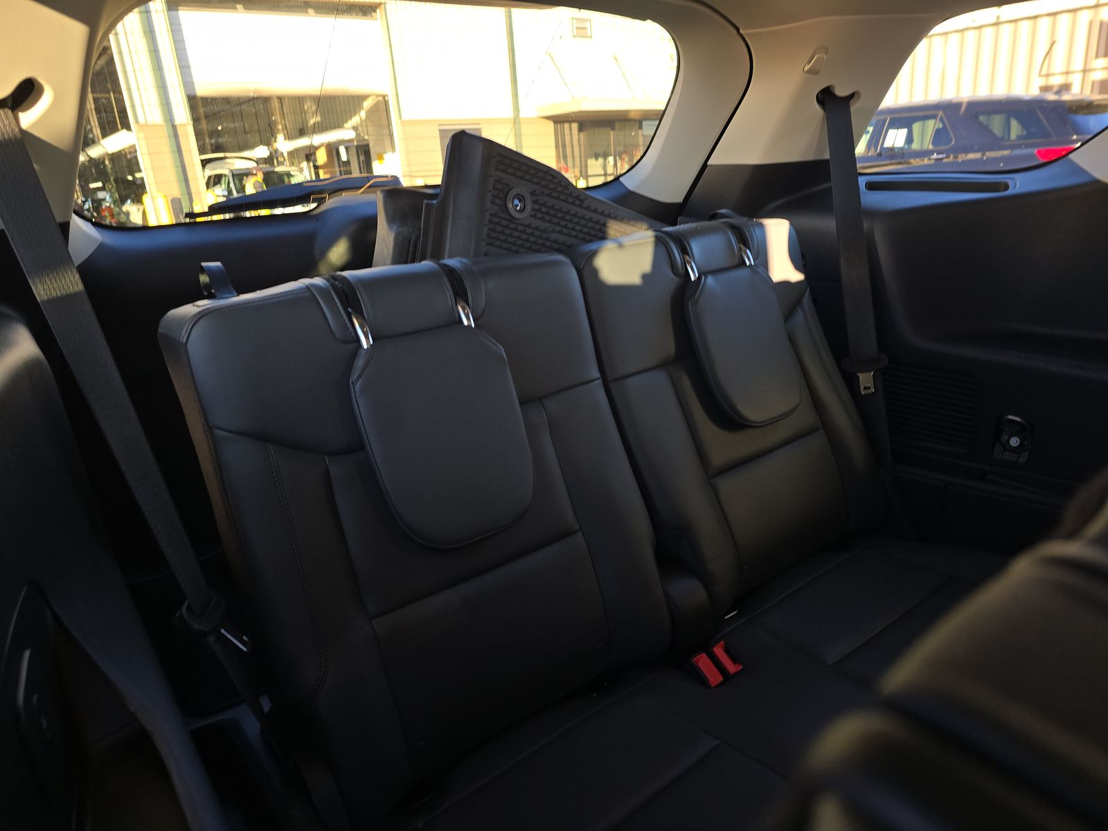 2025 Ford Explorer Active AWD