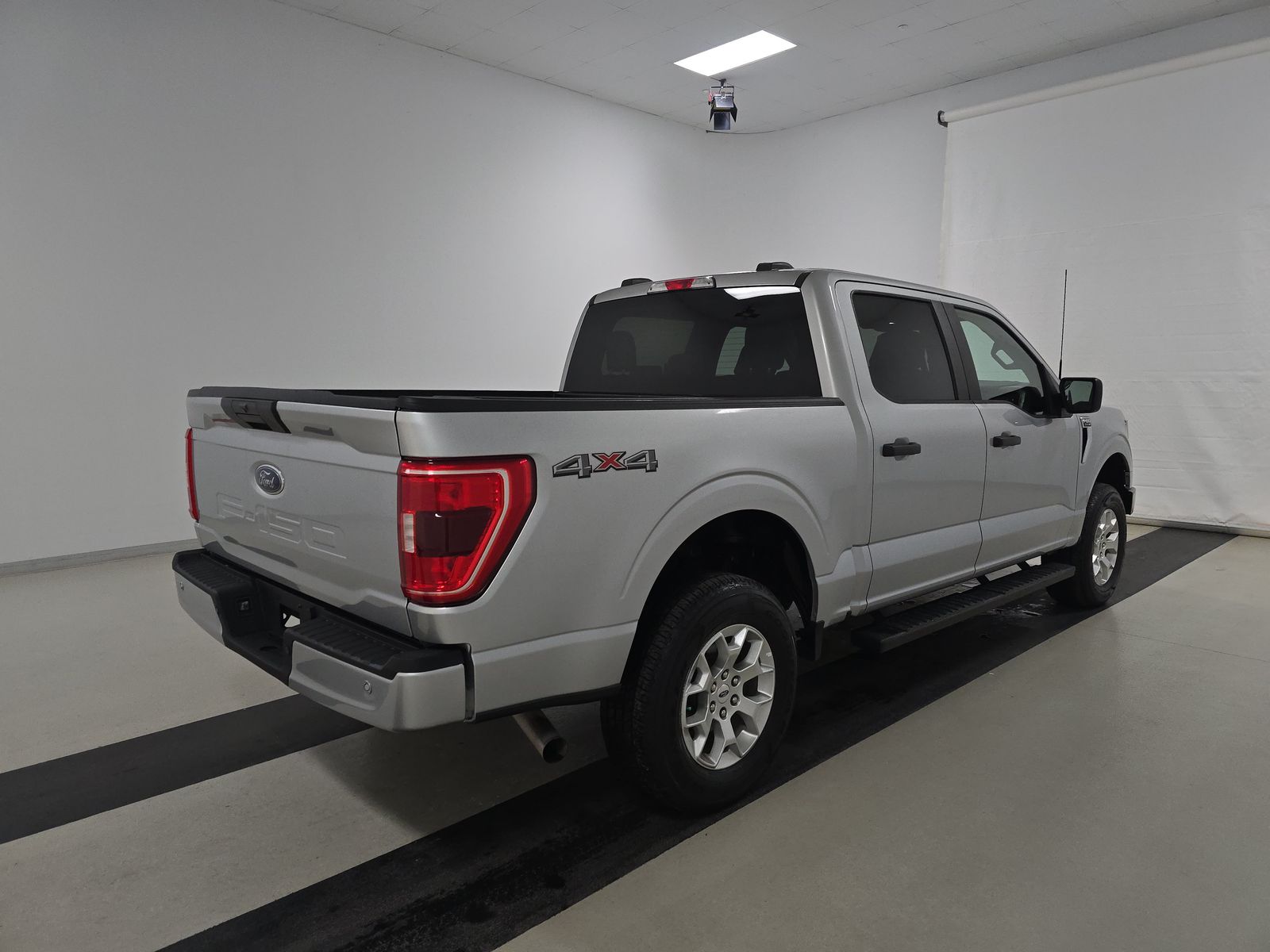 2023 Ford F-150 XLT FWD