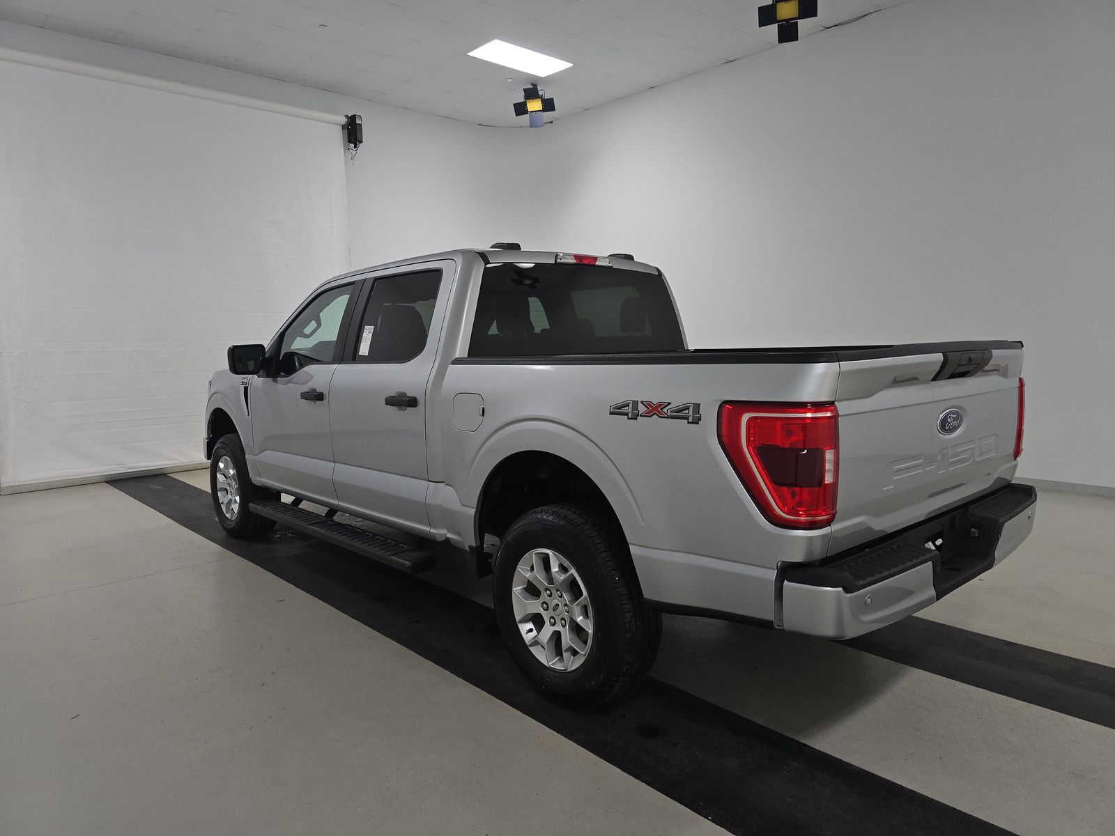 2023 Ford F-150 XLT FWD