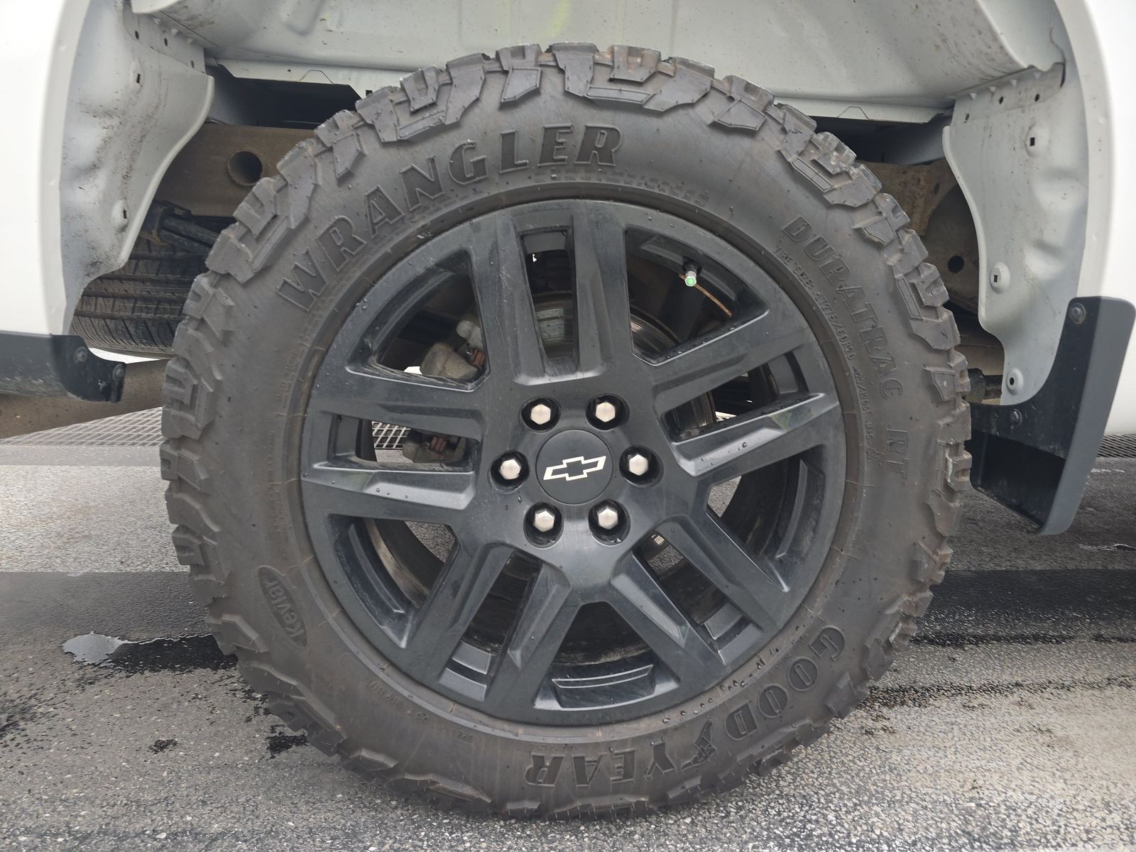 2023 Chevrolet Silverado 1500 RST AWD