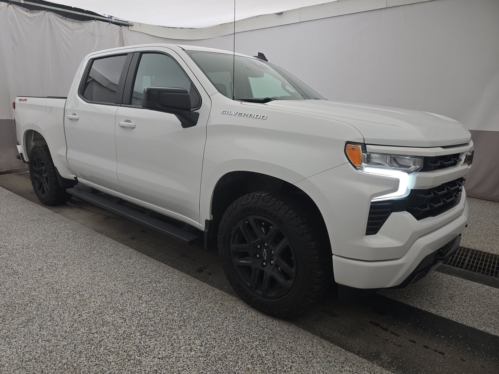 2023 Chevrolet Silverado 1500 RST AWD