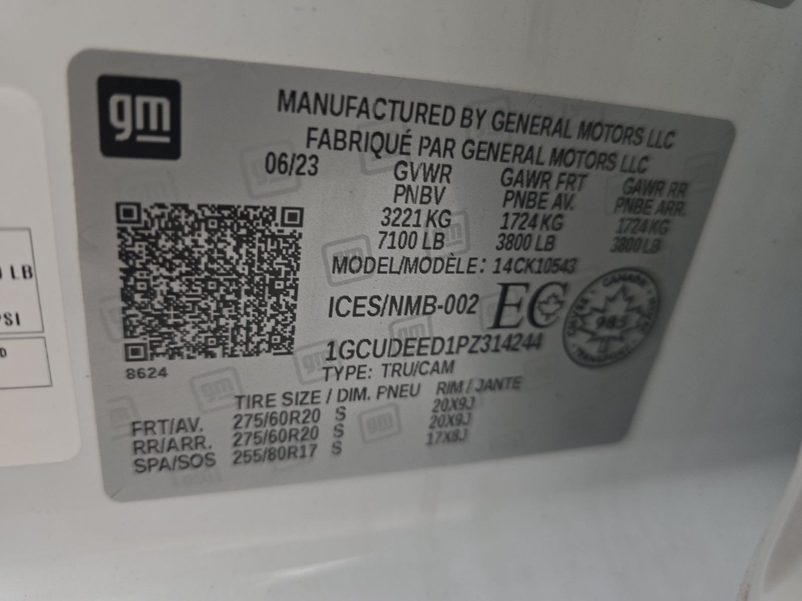 2023 Chevrolet Silverado 1500 RST AWD