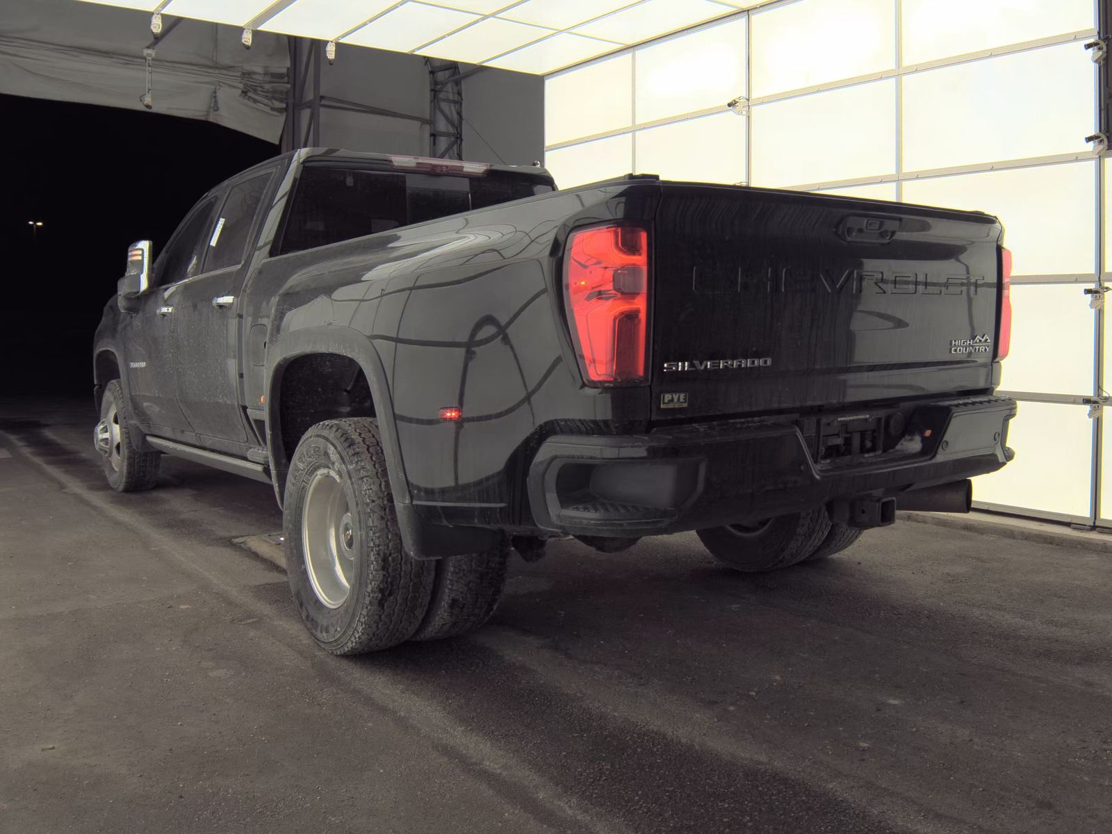 2023 Chevrolet Silverado 3500HD High Country AWD