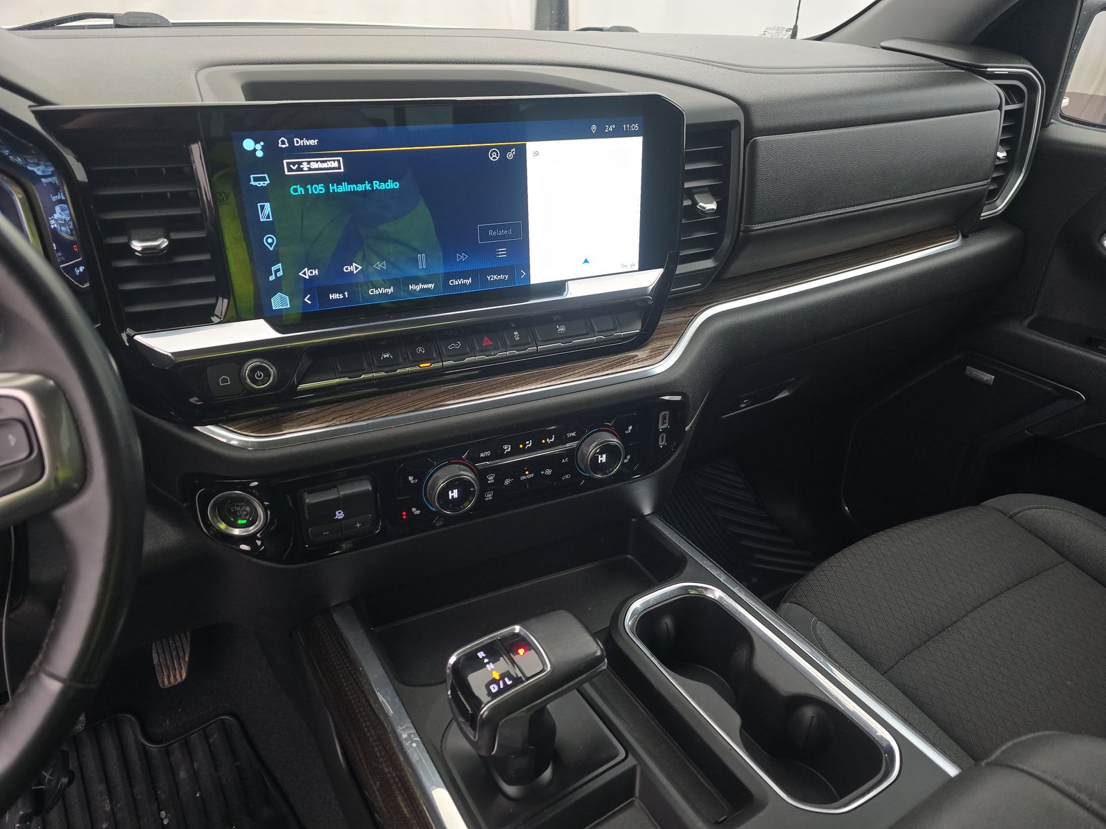 2023 Chevrolet Silverado 1500 RST AWD