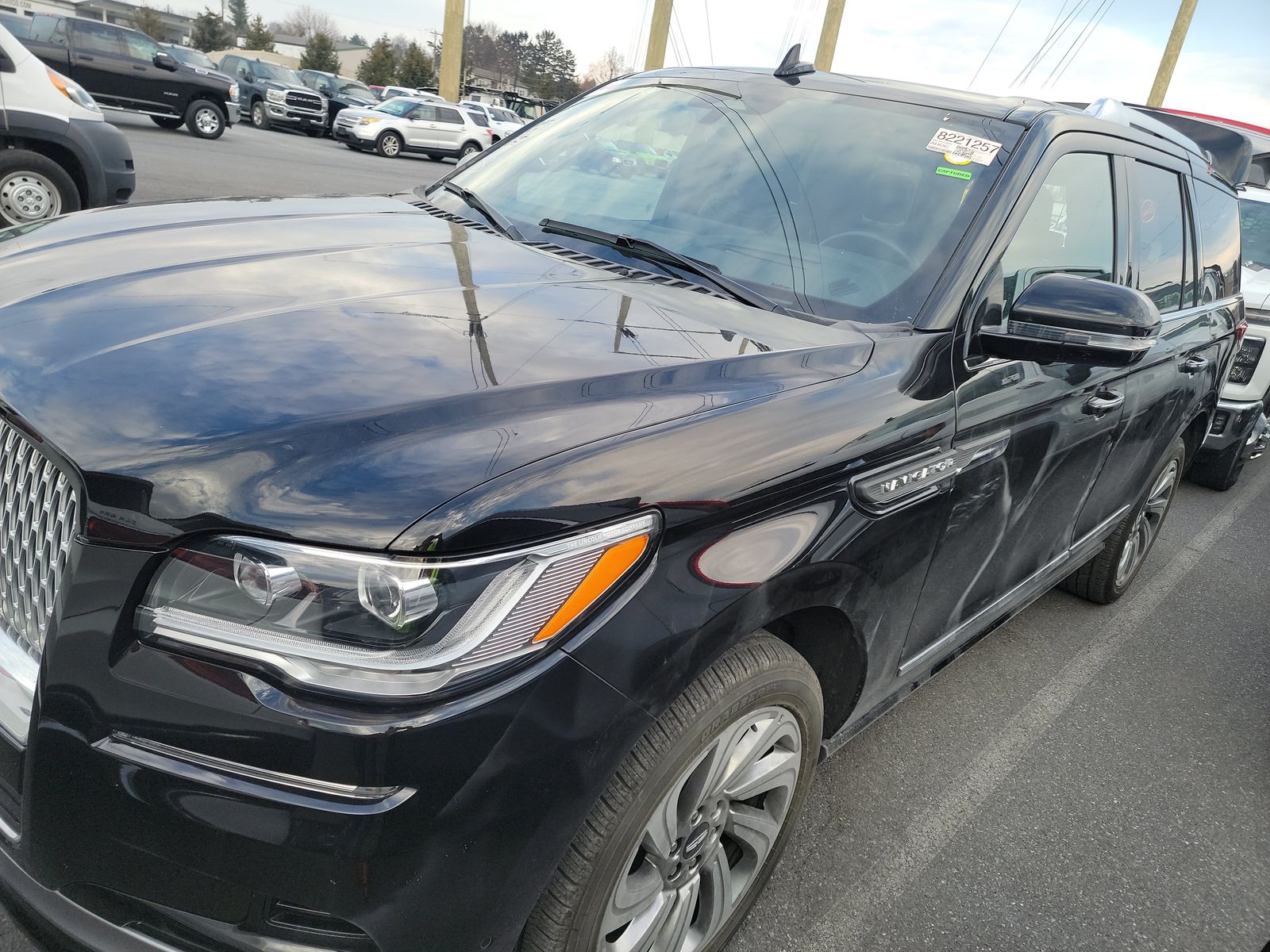 2024 Lincoln Navigator Reserve's photo