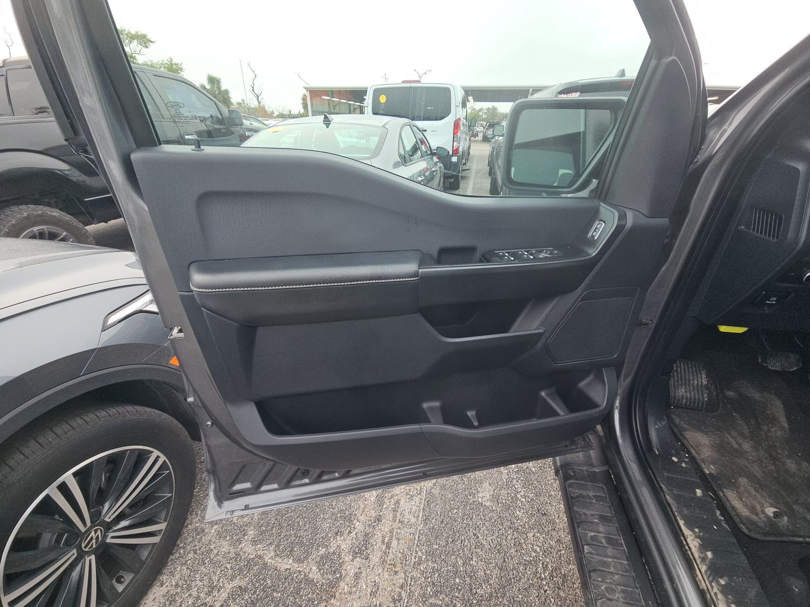 2024 Ford F-150 STX RWD