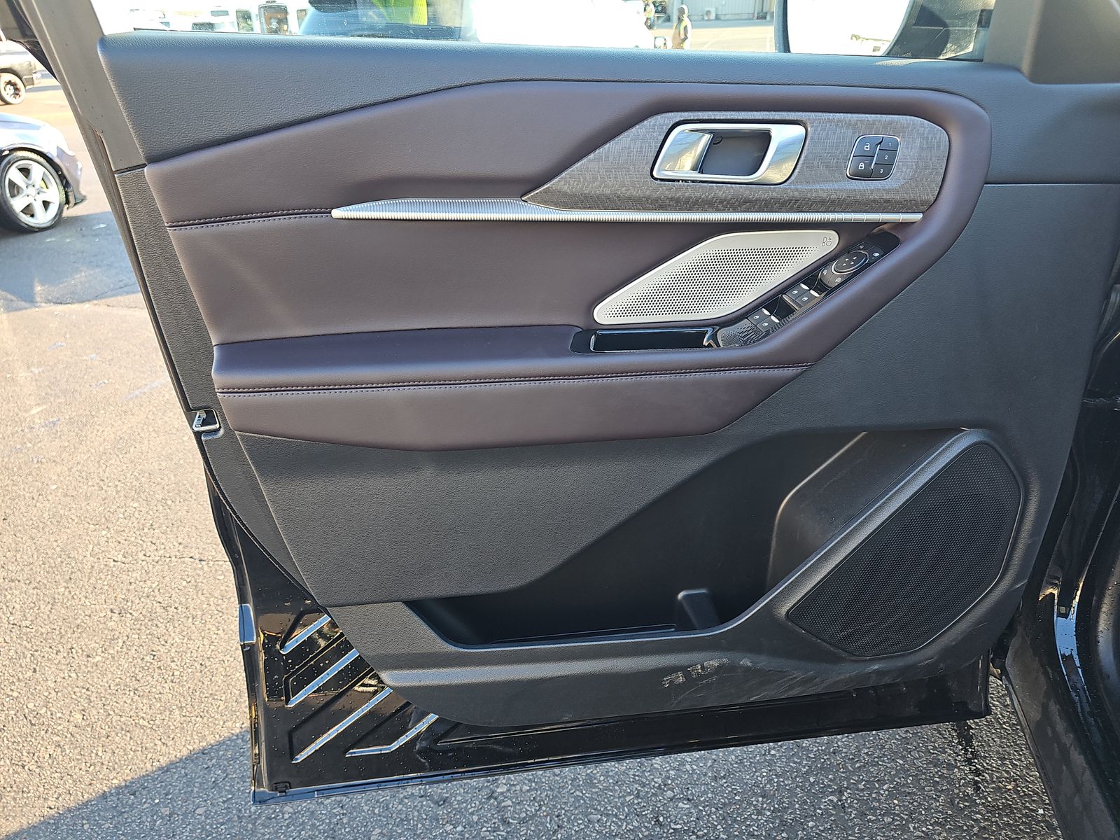 2025 Ford Explorer Platinum AWD