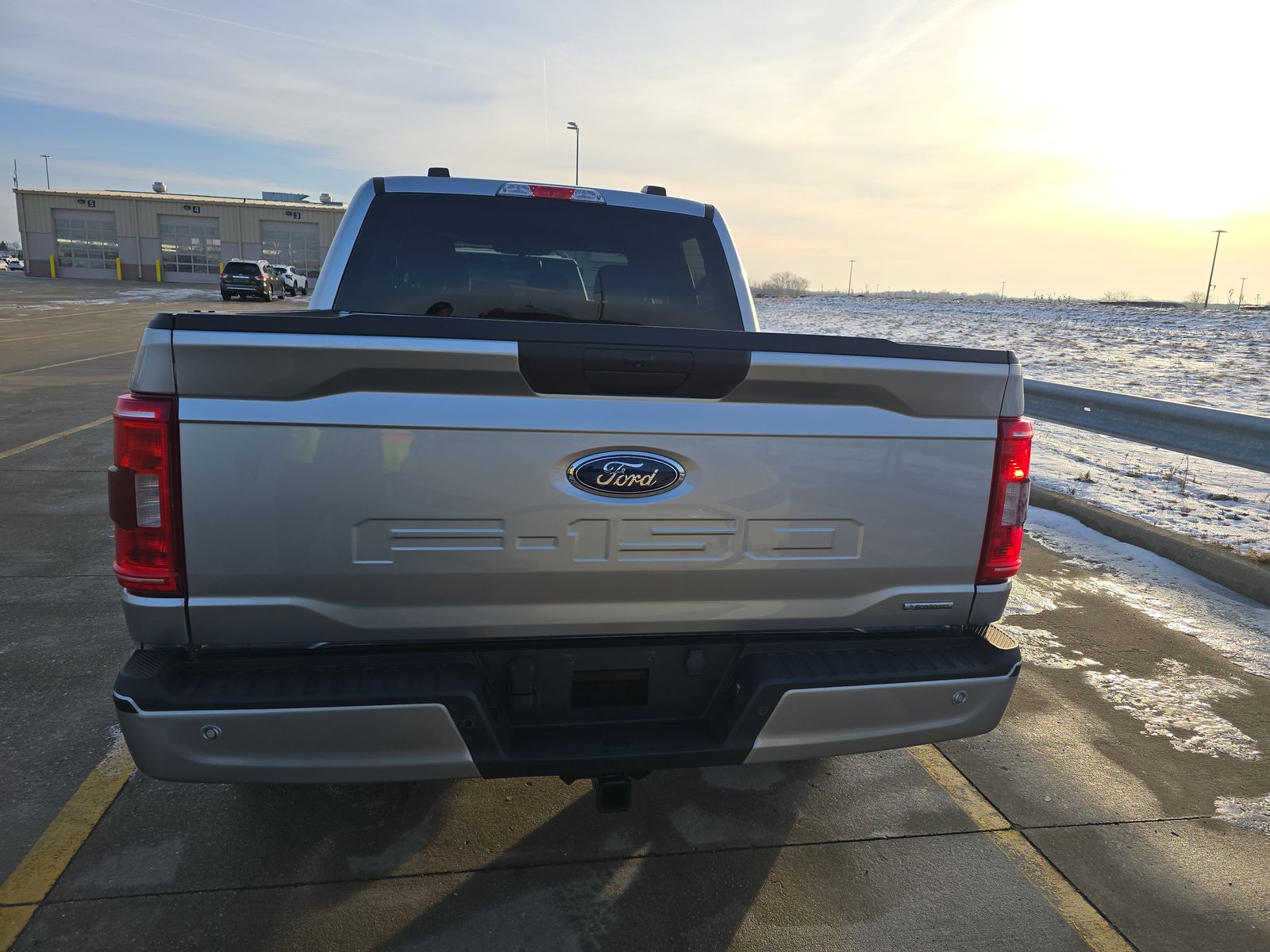2022 Ford F-150 XL AWD
