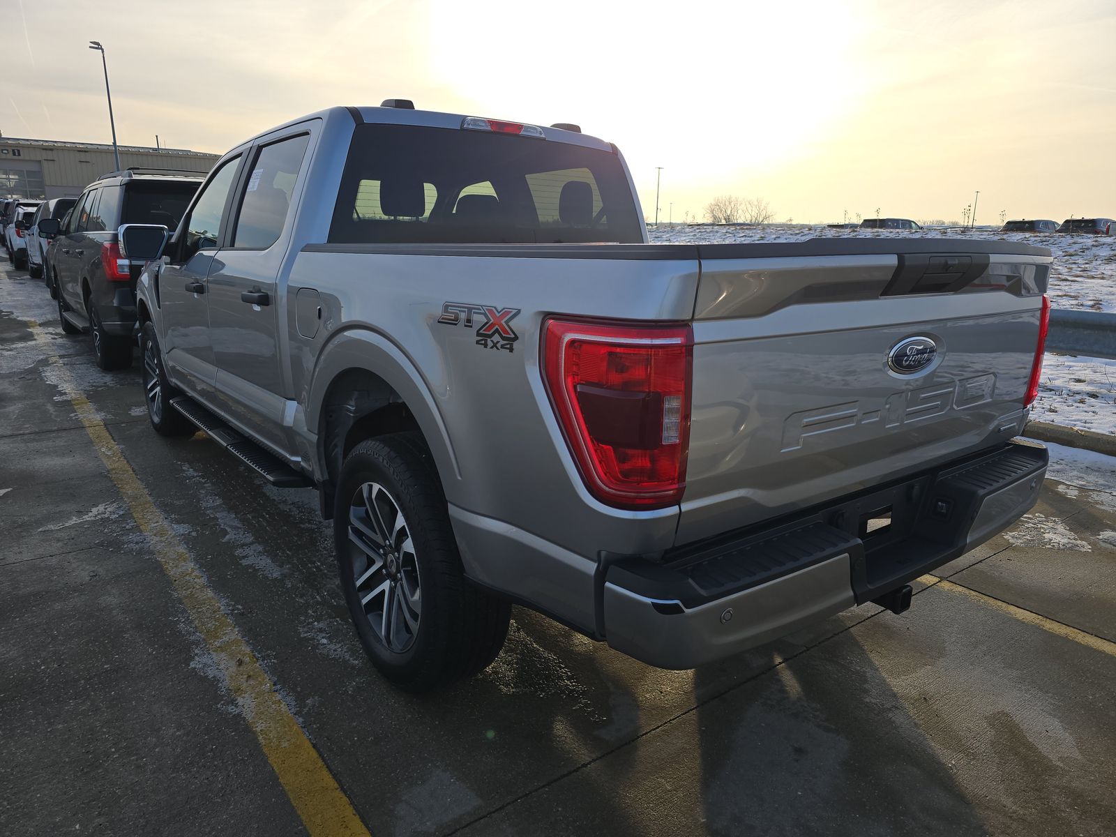 2022 Ford F-150 XL AWD