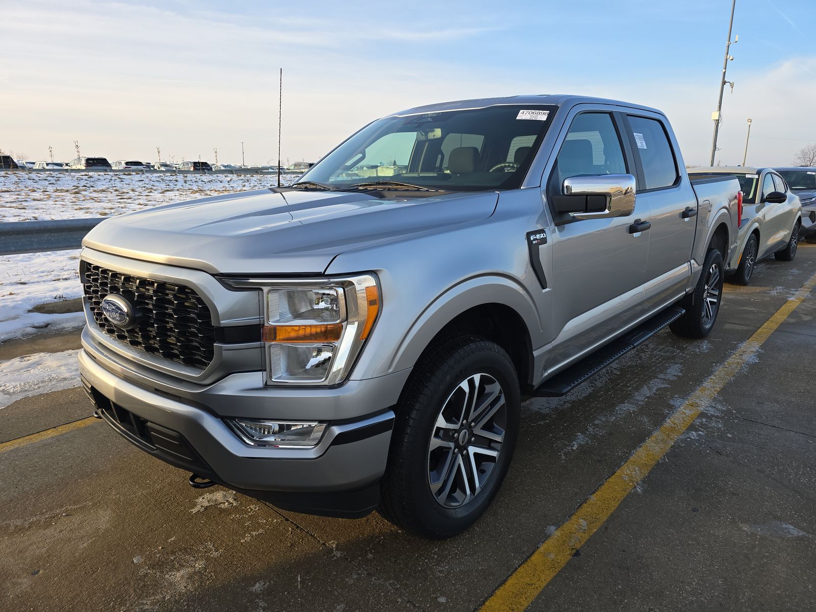 2022 Ford F-150 XL AWD