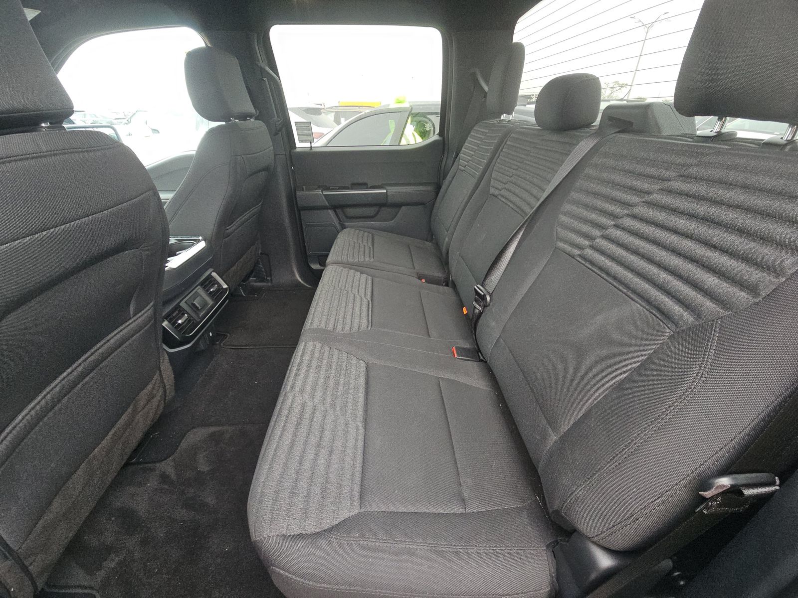 2023 Ford F-150 XL RWD