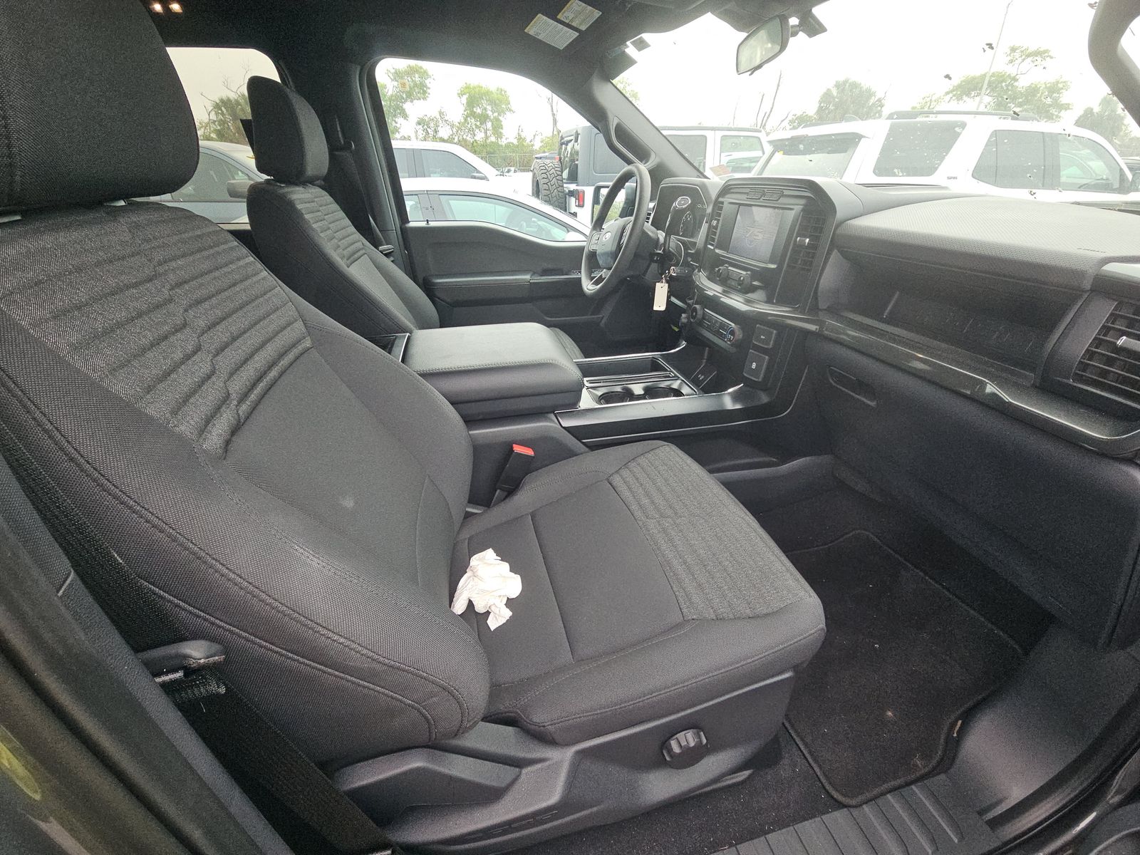 2023 Ford F-150 XL RWD