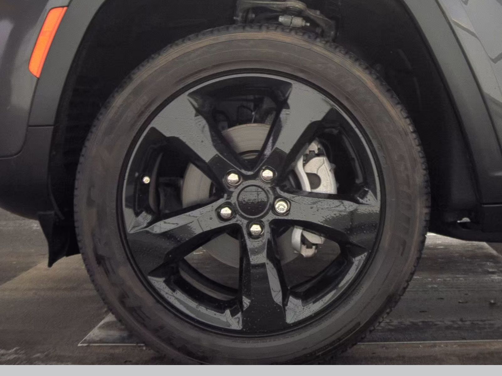 2023 Jeep Grand Cherokee Altitude AWD