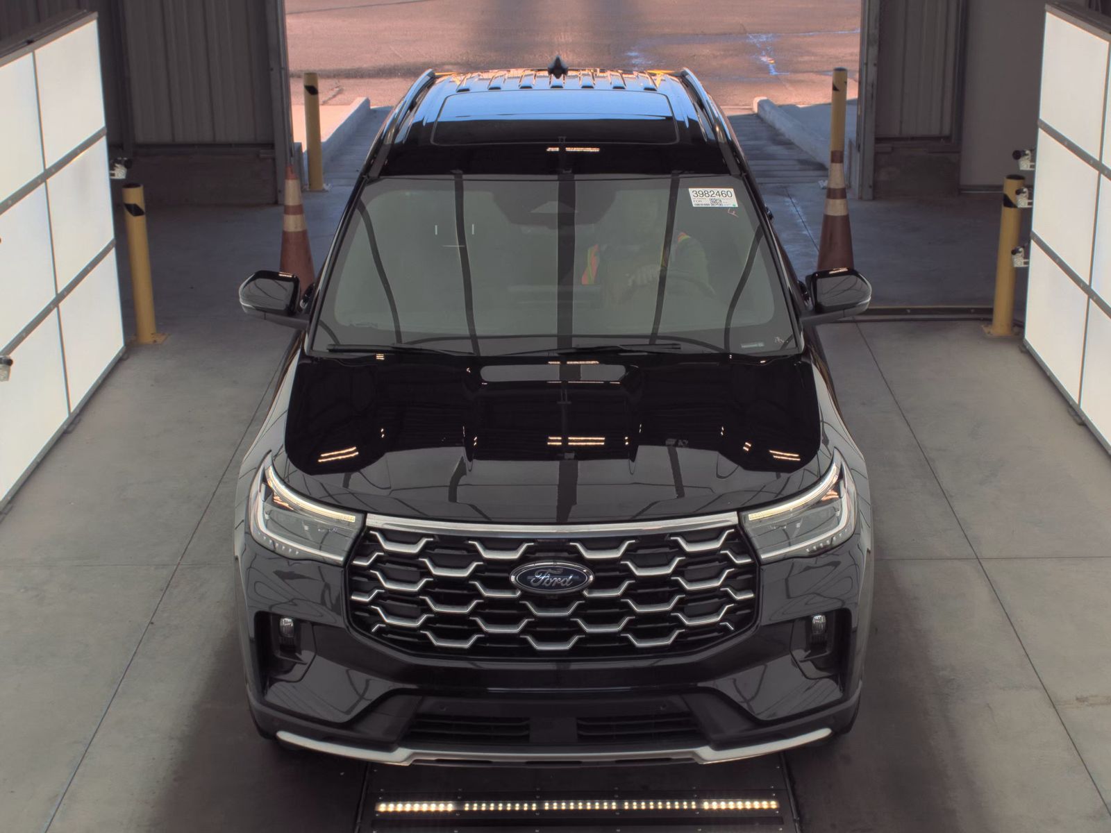 2025 Ford Explorer Platinum AWD