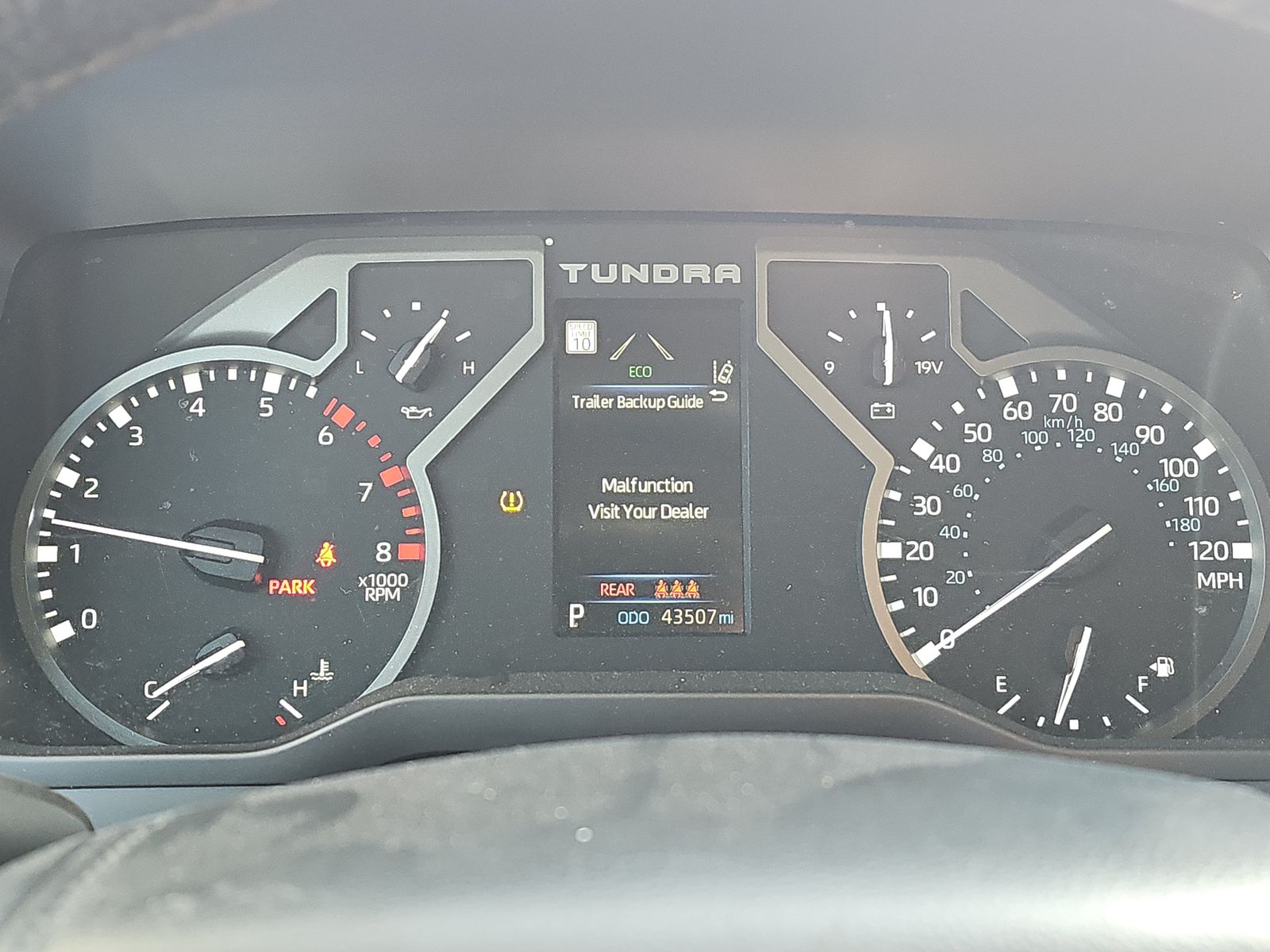 2024 Toyota Tundra SR5 AWD