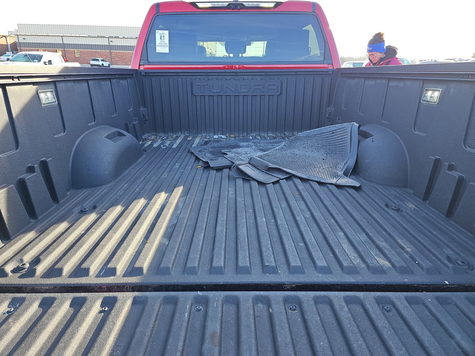 2024 Toyota Tundra SR5 AWD