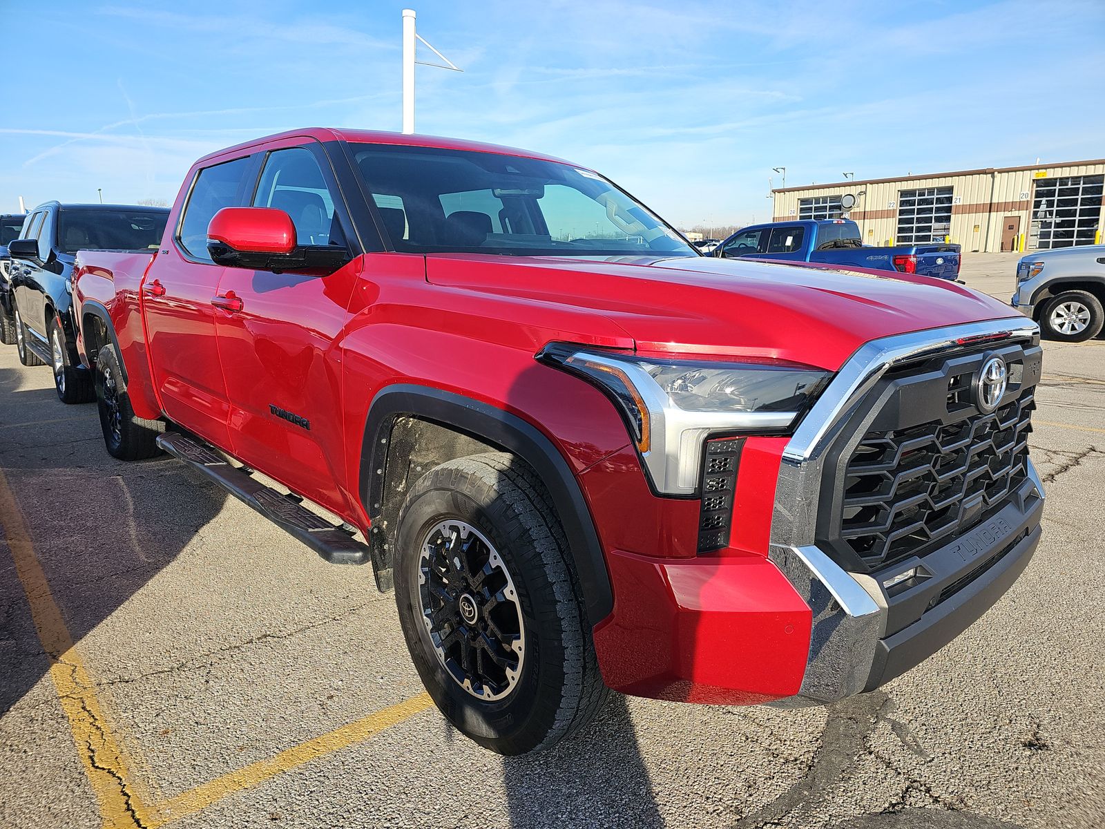 2024 Toyota Tundra SR5 AWD