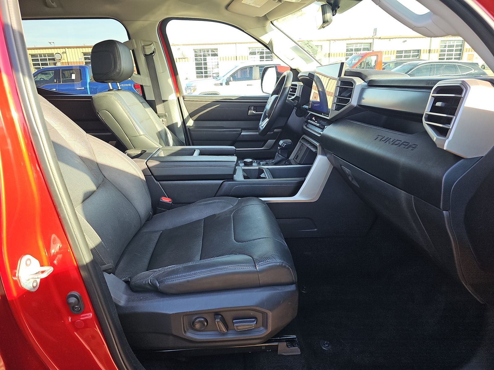 2024 Toyota Tundra SR5 AWD