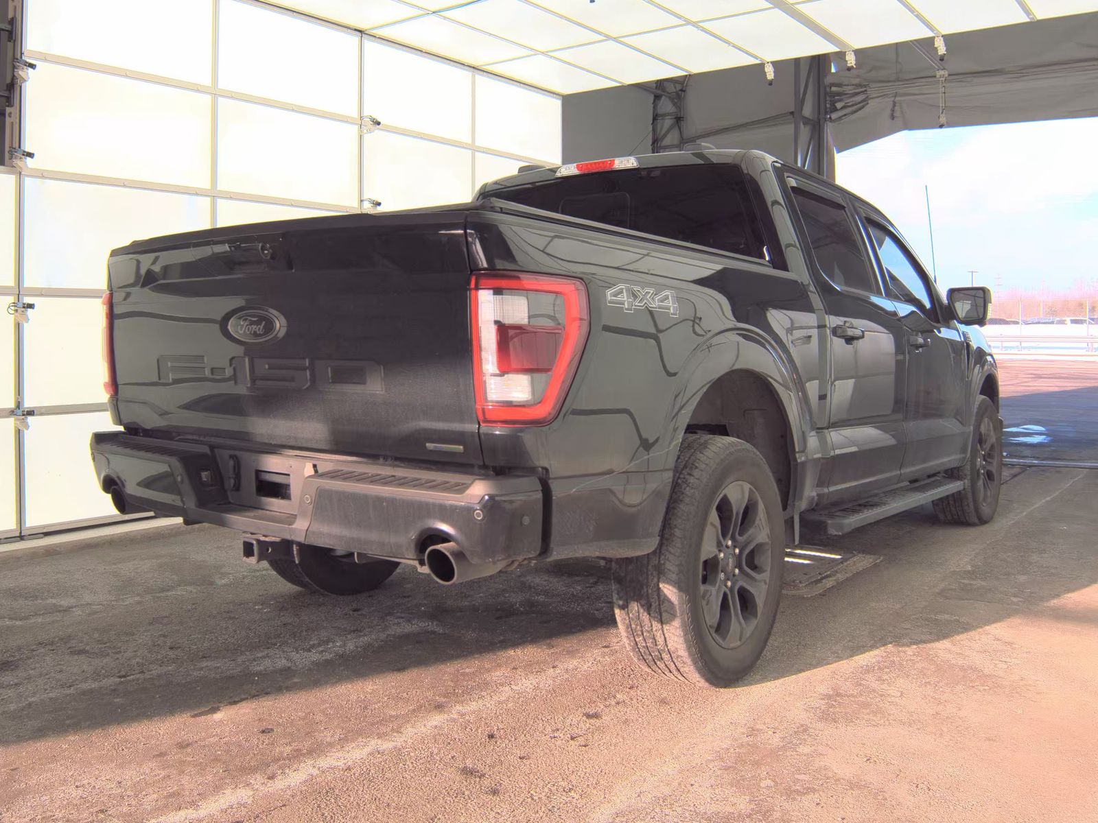 2023 Ford F-150 Lariat AWD