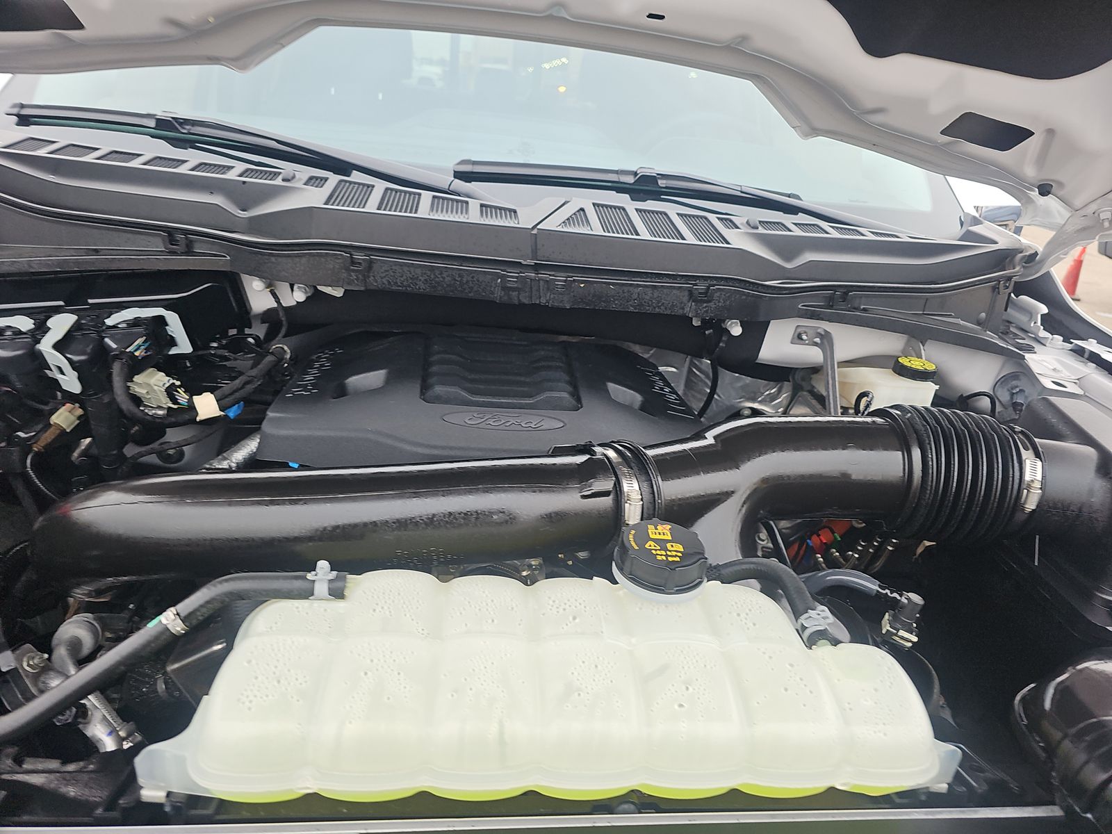 2023 Ford F-150 Lariat AWD