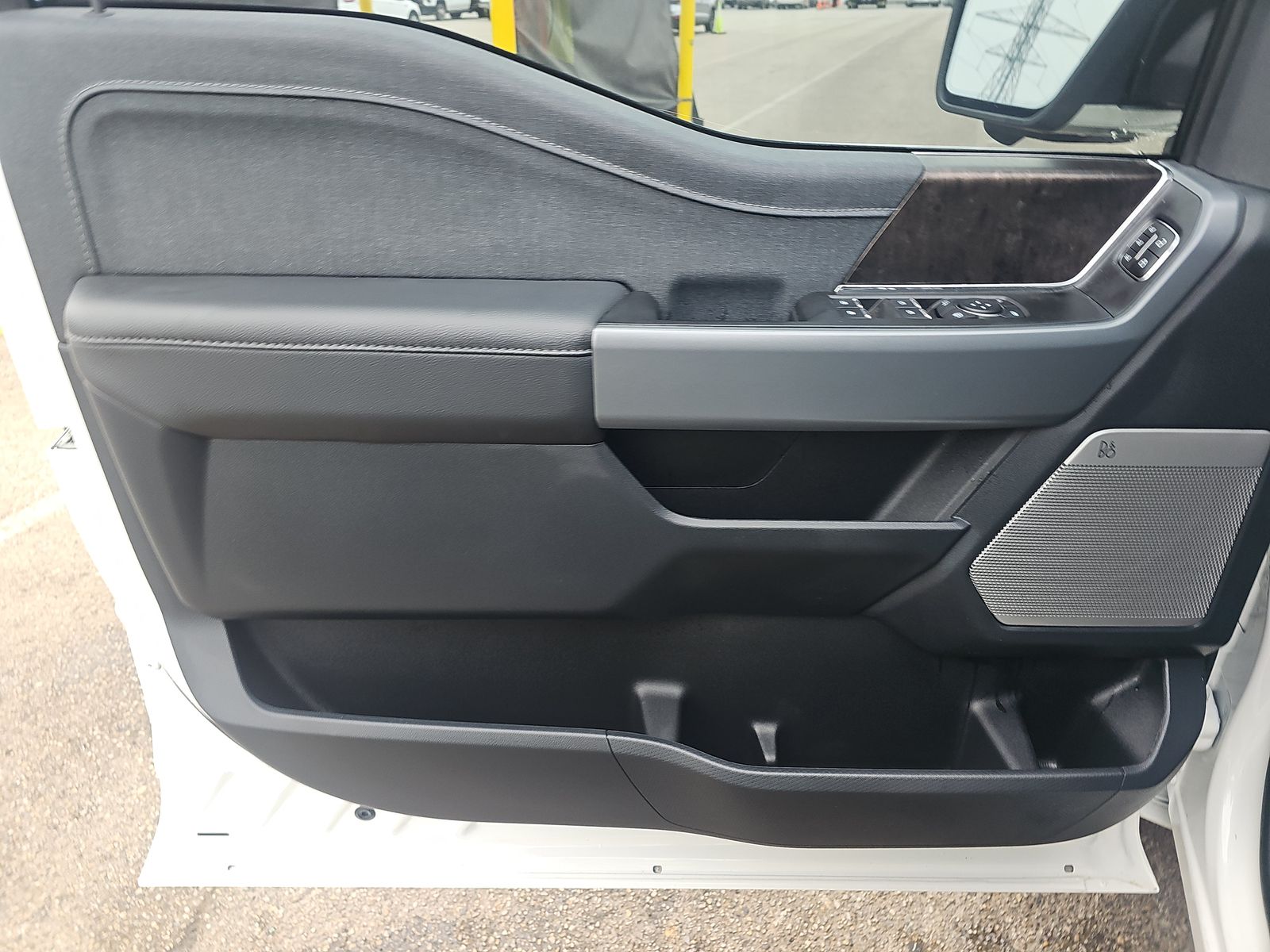 2023 Ford F-150 Lariat AWD