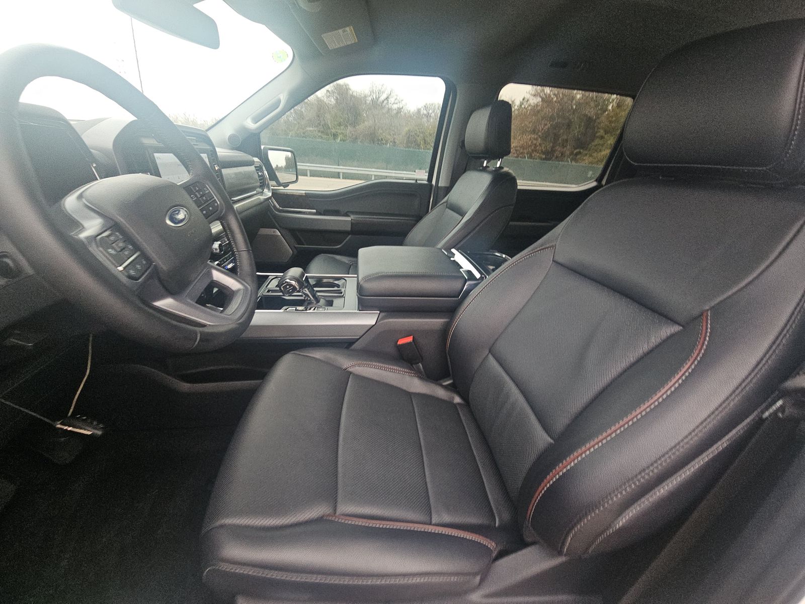 2023 Ford F-150 Lariat AWD